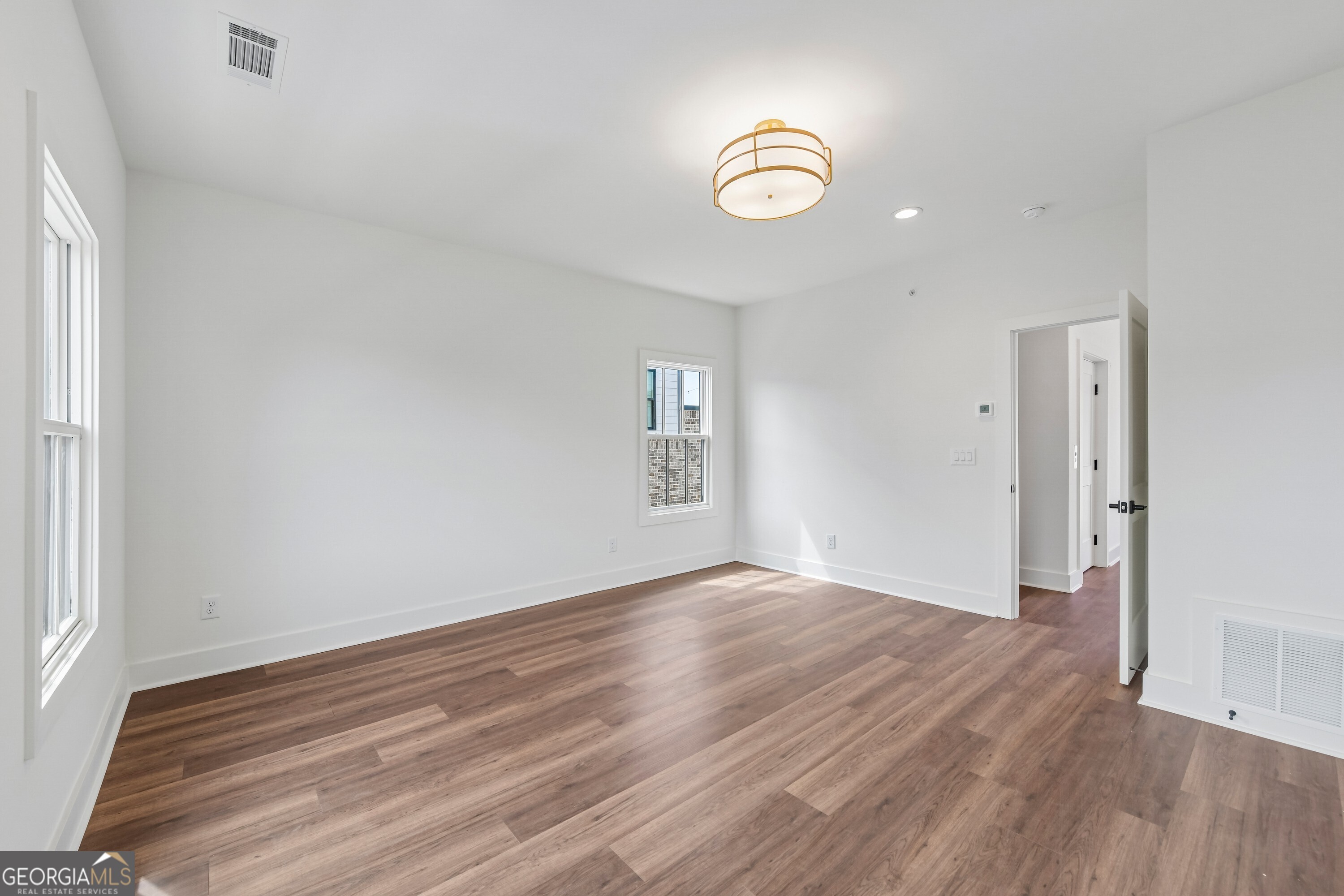 4810 Moonview Lane