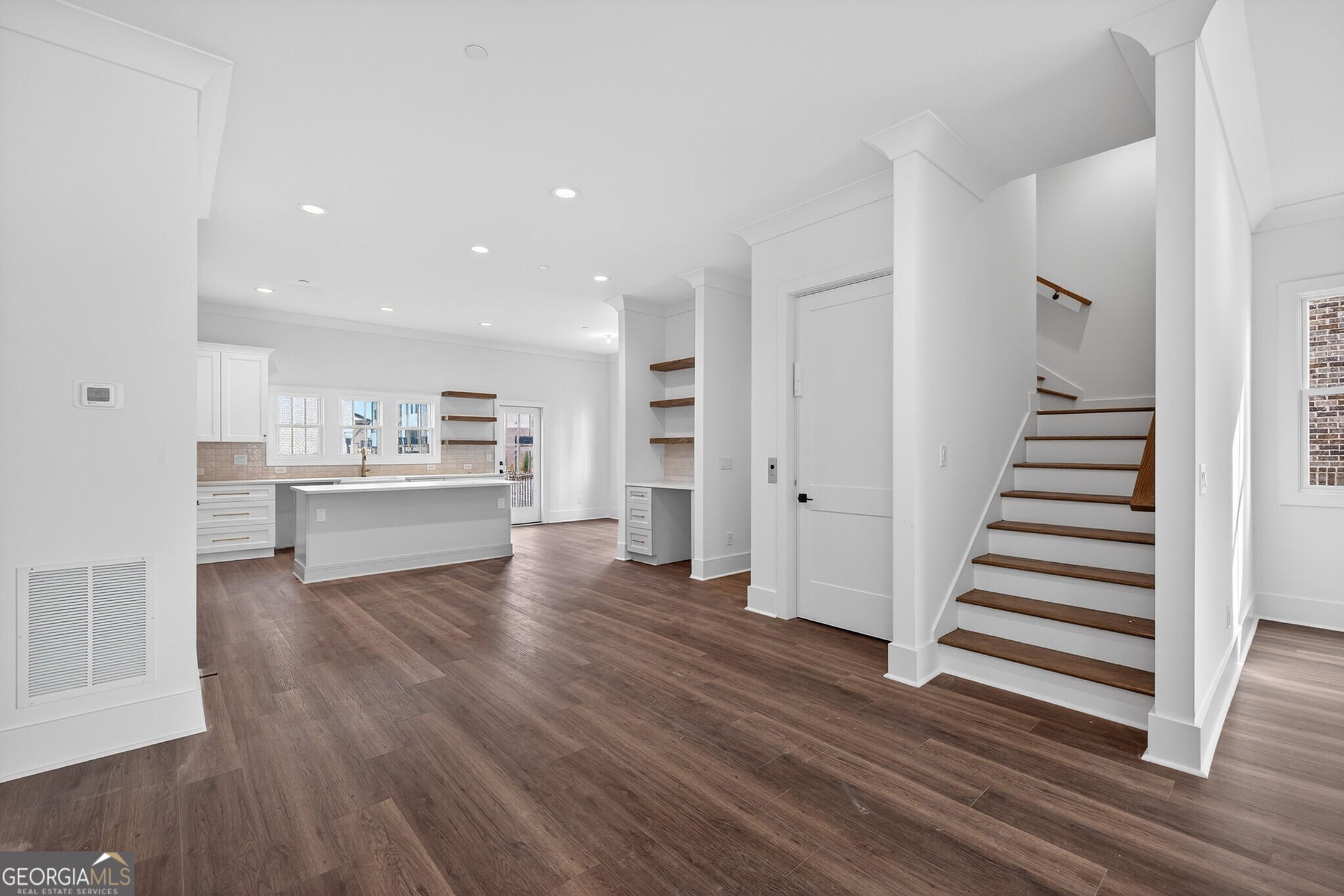 4810 Moonview Lane