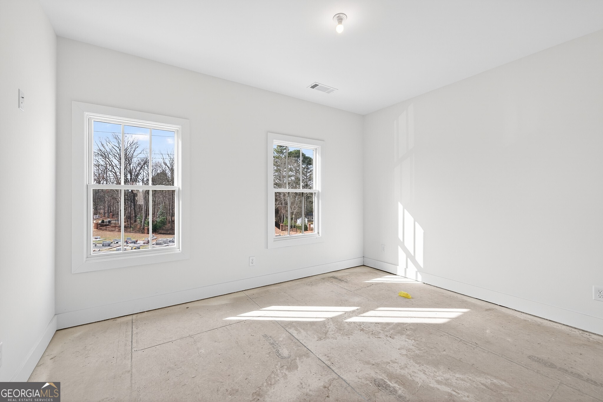 4810 Moonview Lane