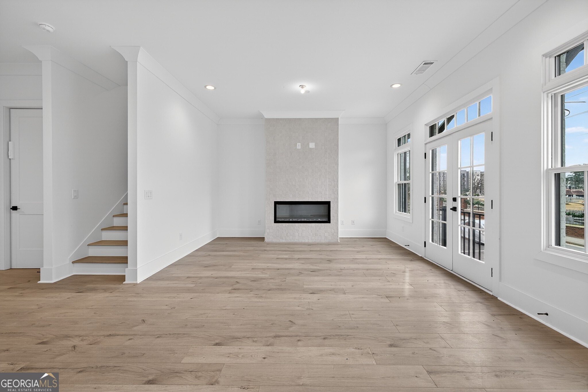 4812 Moonview Lane