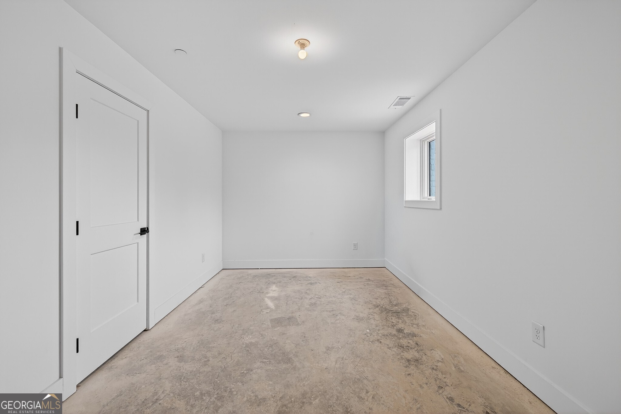 4812 Moonview Lane