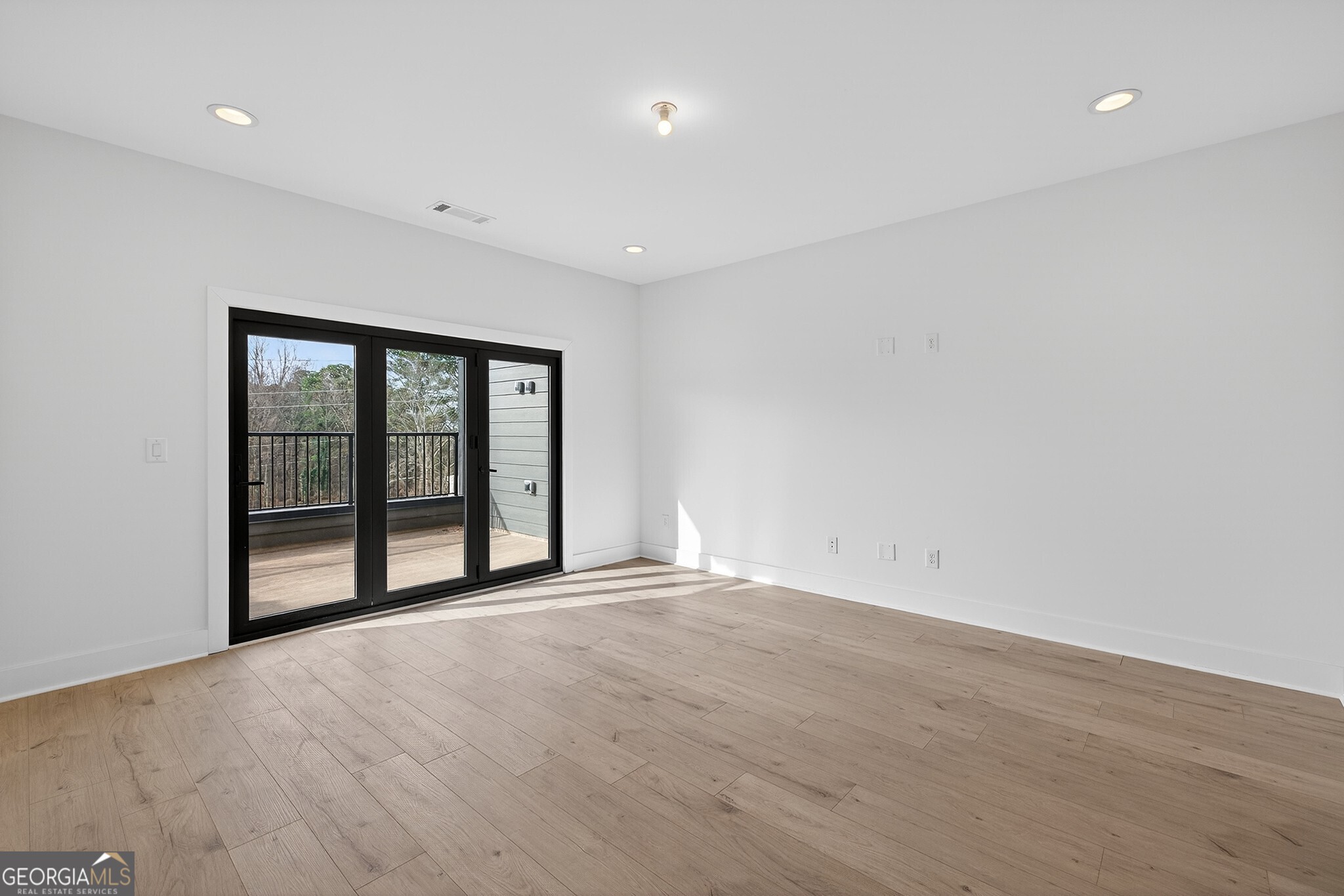 4812 Moonview Lane