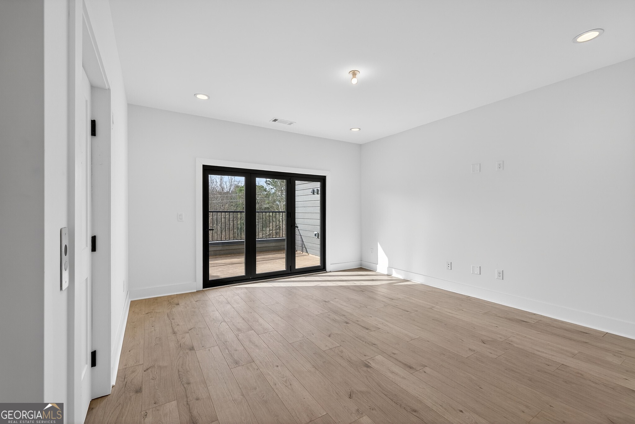 4812 Moonview Lane