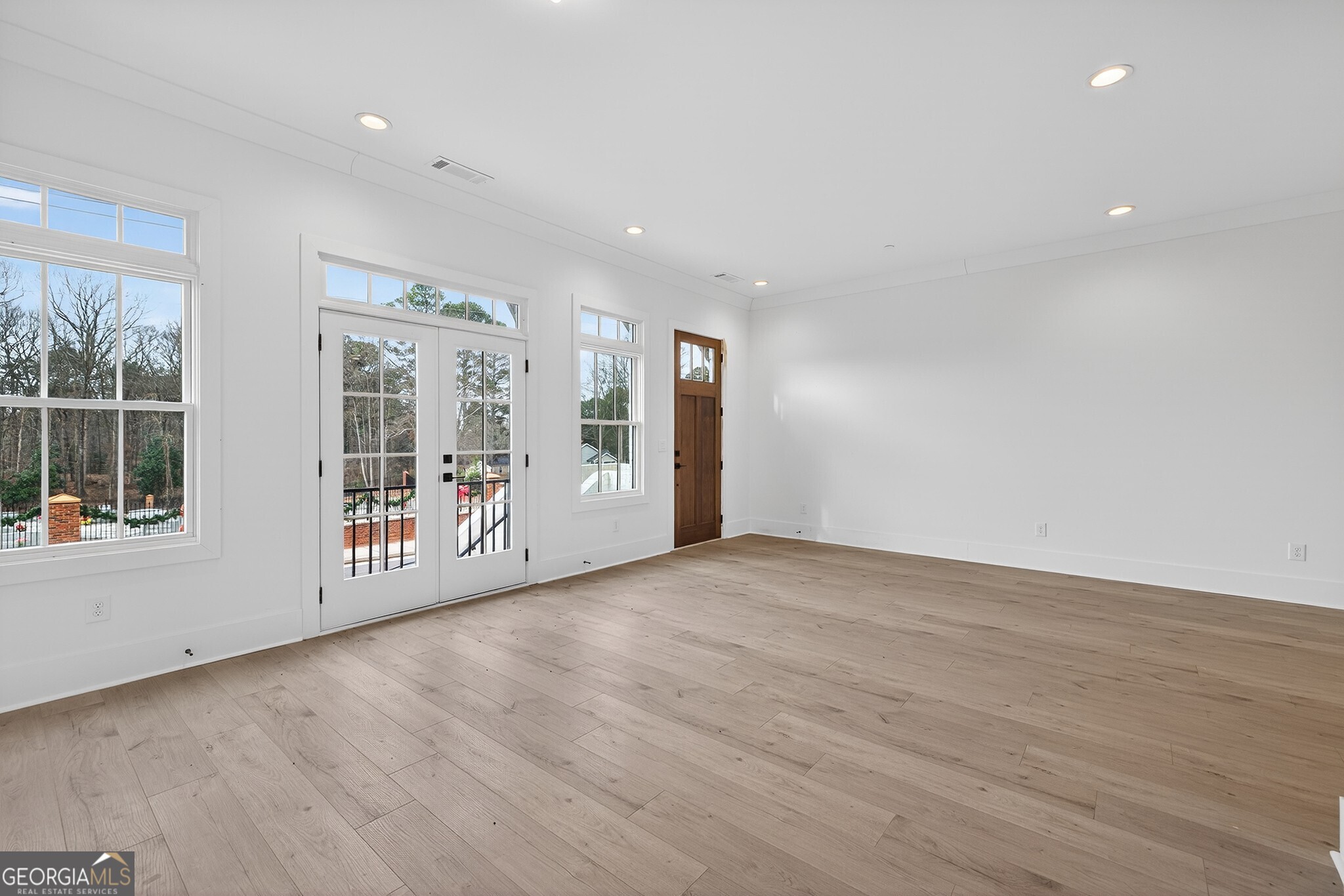 4812 Moonview Lane