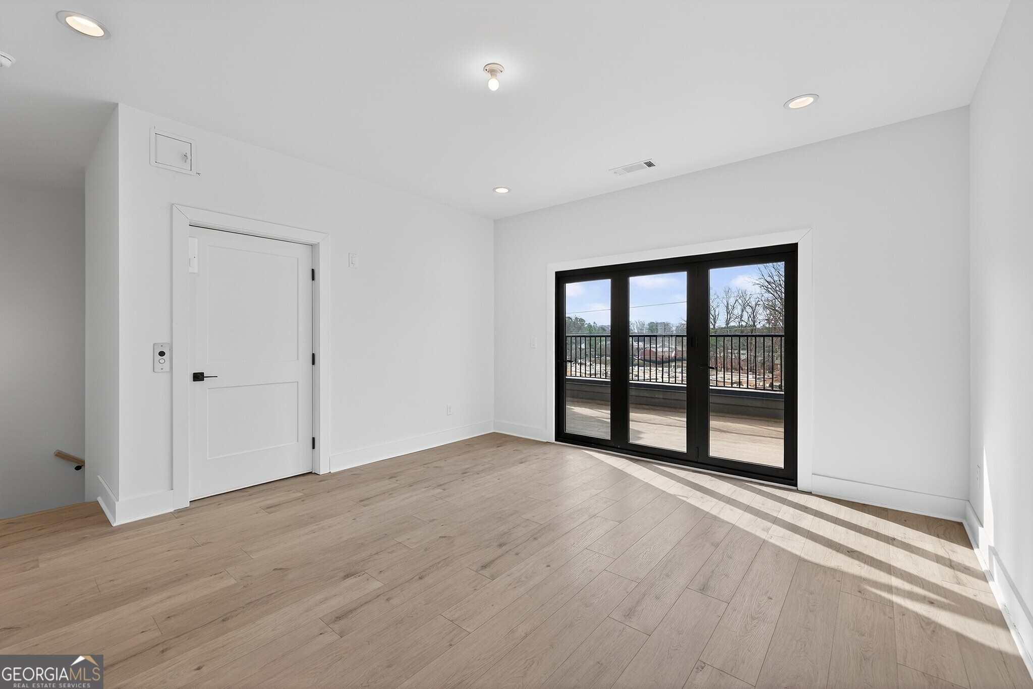 4812 Moonview Lane