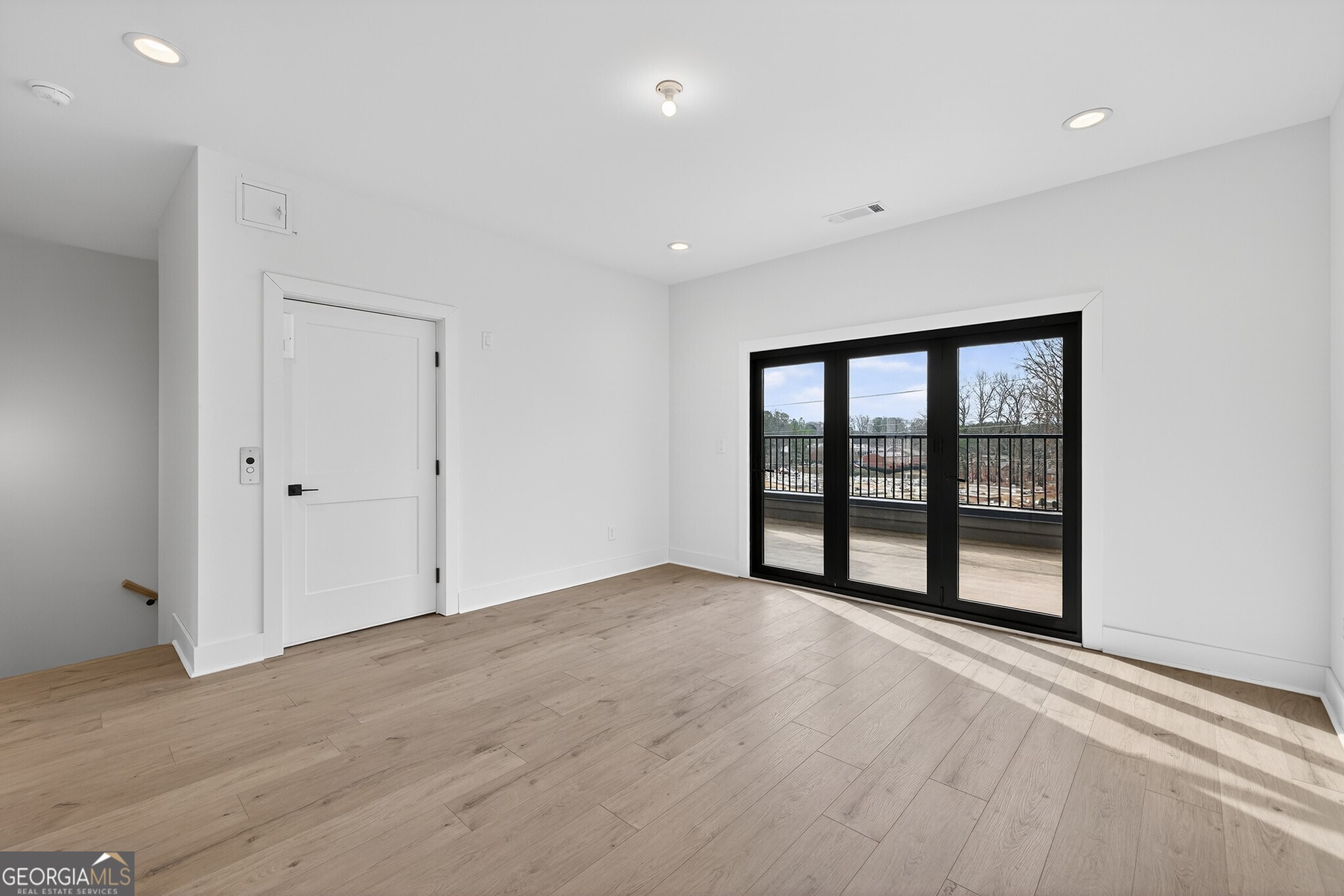4812 Moonview Lane
