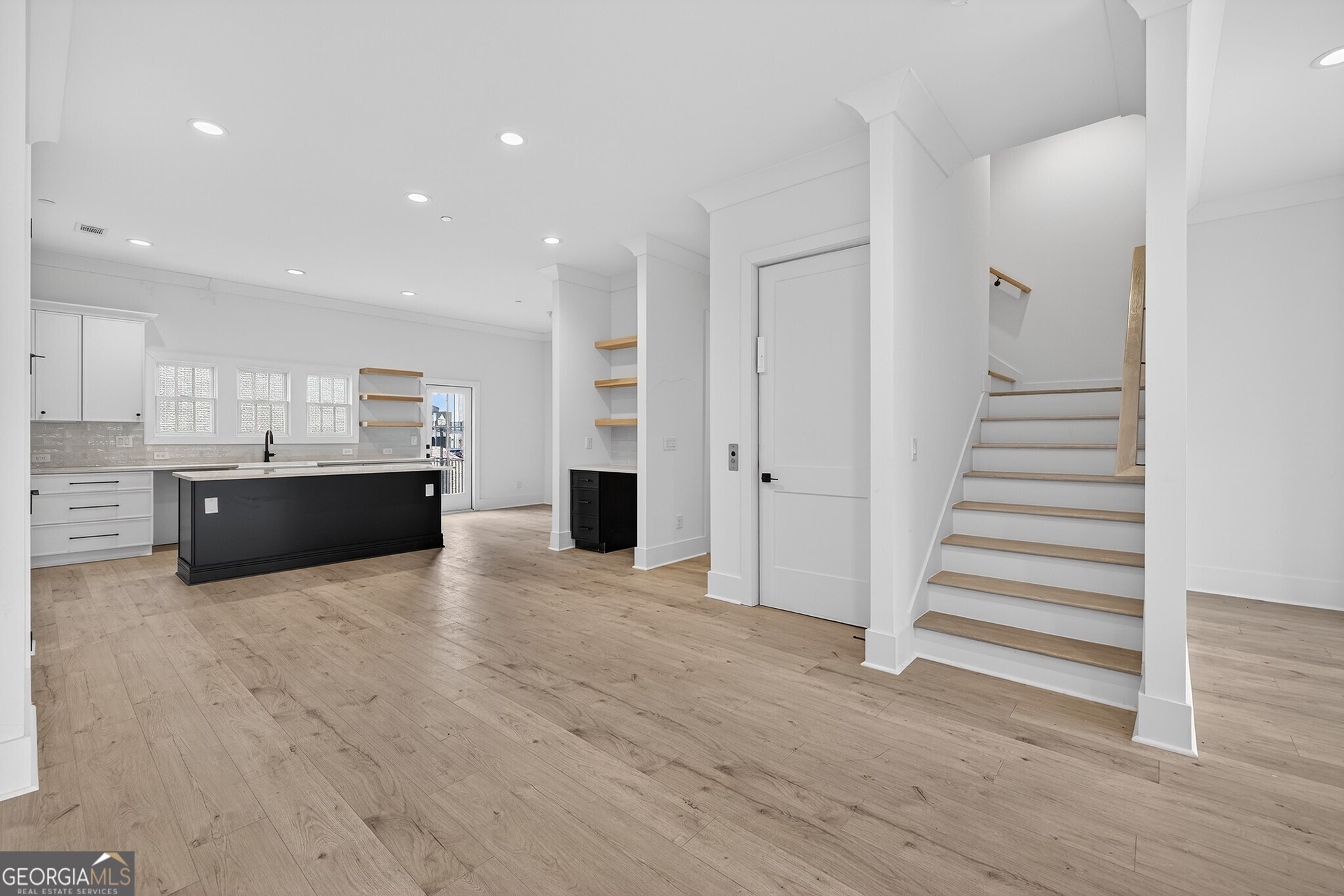 4812 Moonview Lane