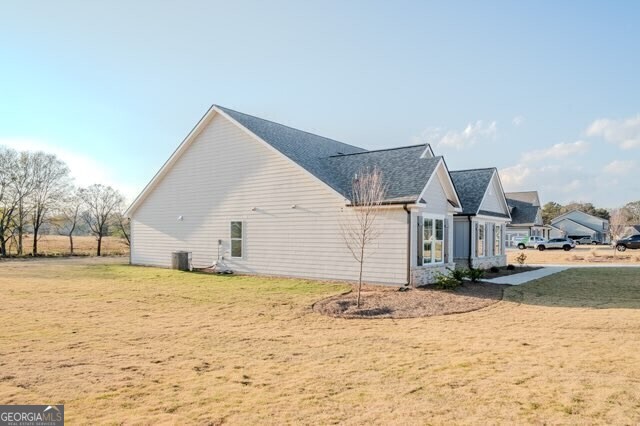 28 Tomahawk Trail