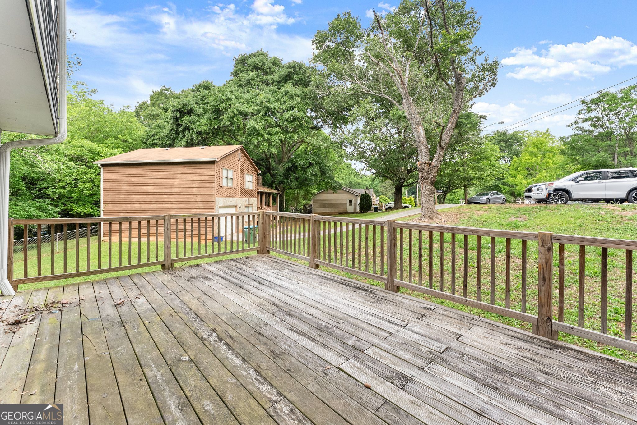 3677 Waverly Oaks Way
