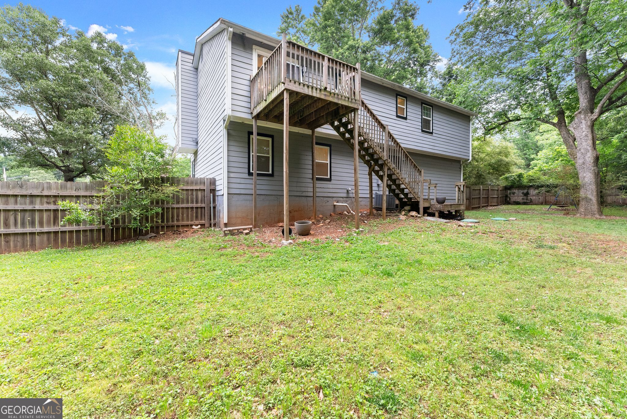 3677 Waverly Oaks Way