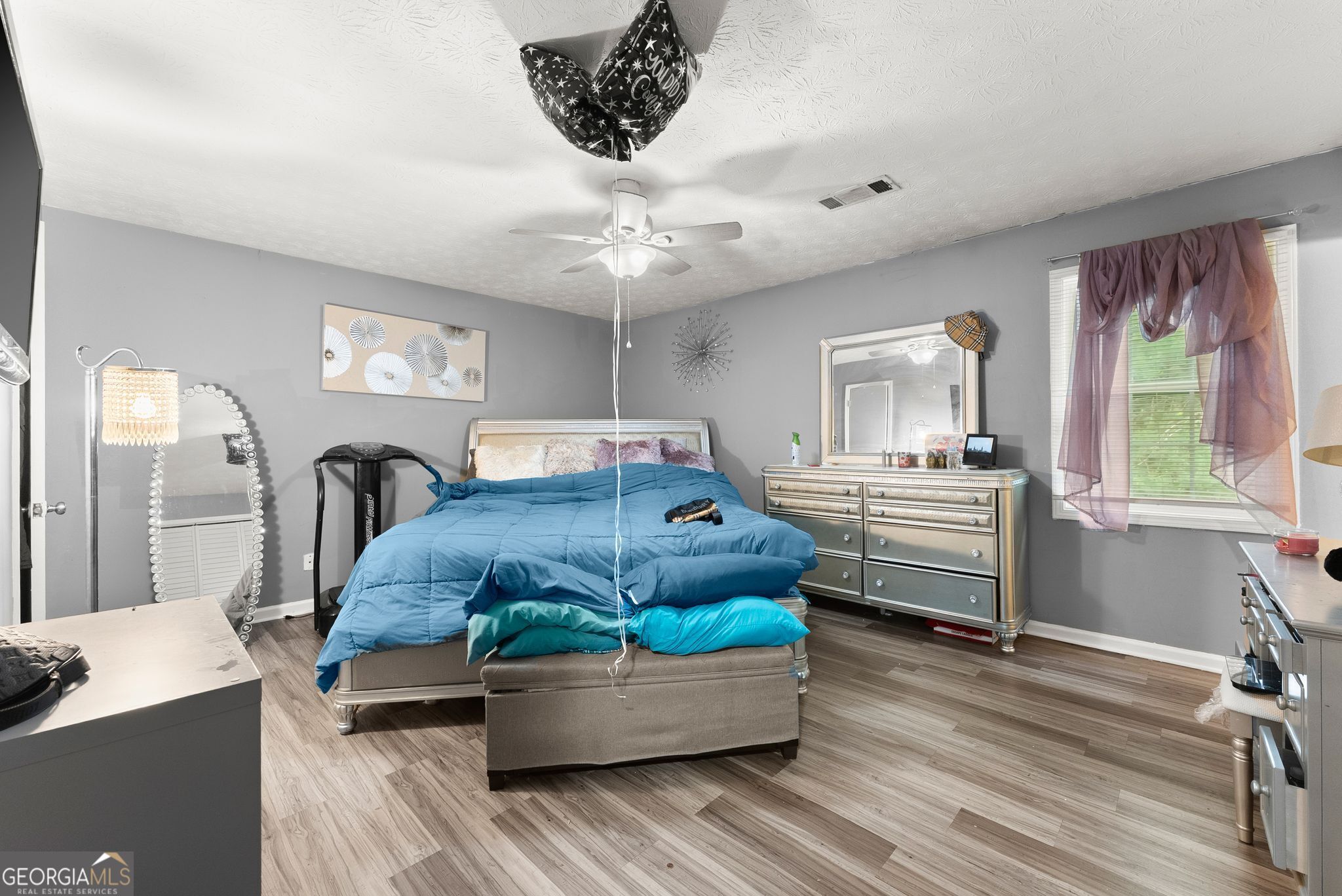 3677 Waverly Oaks Way
