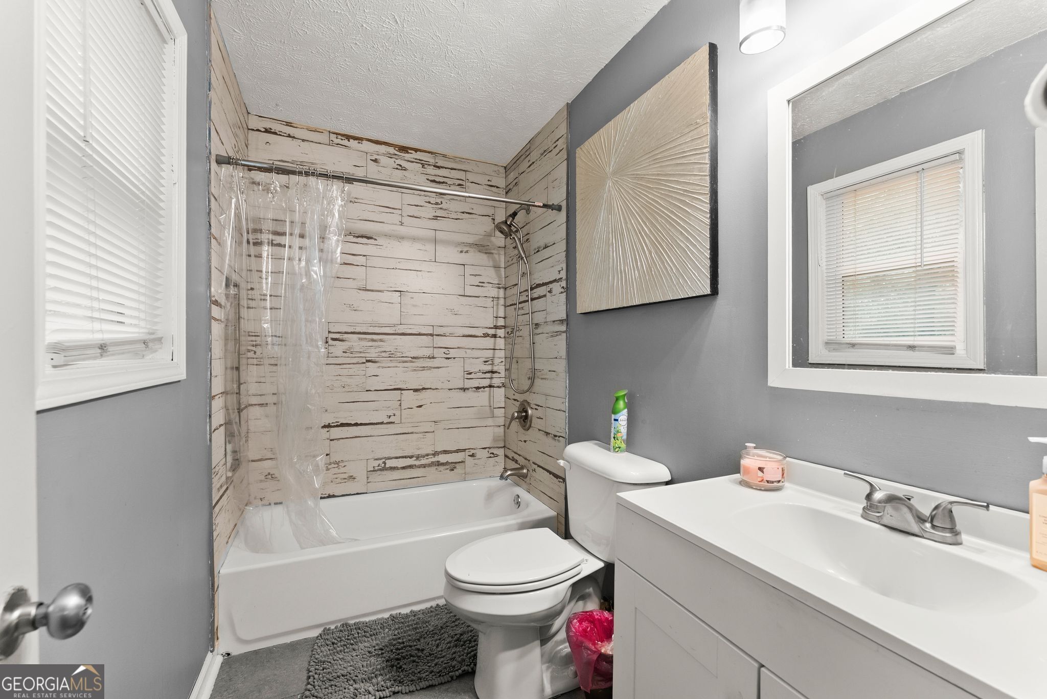 3677 Waverly Oaks Way