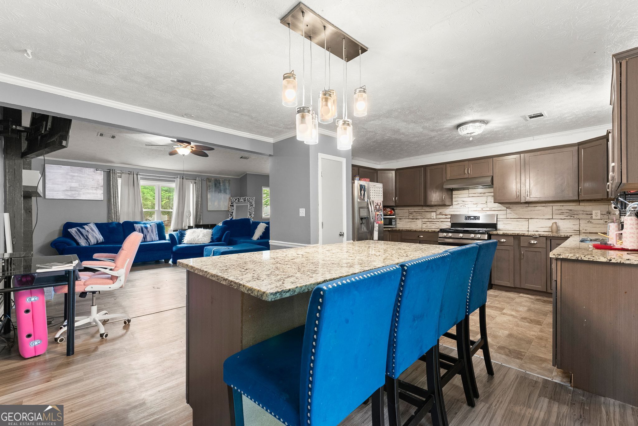 3677 Waverly Oaks Way