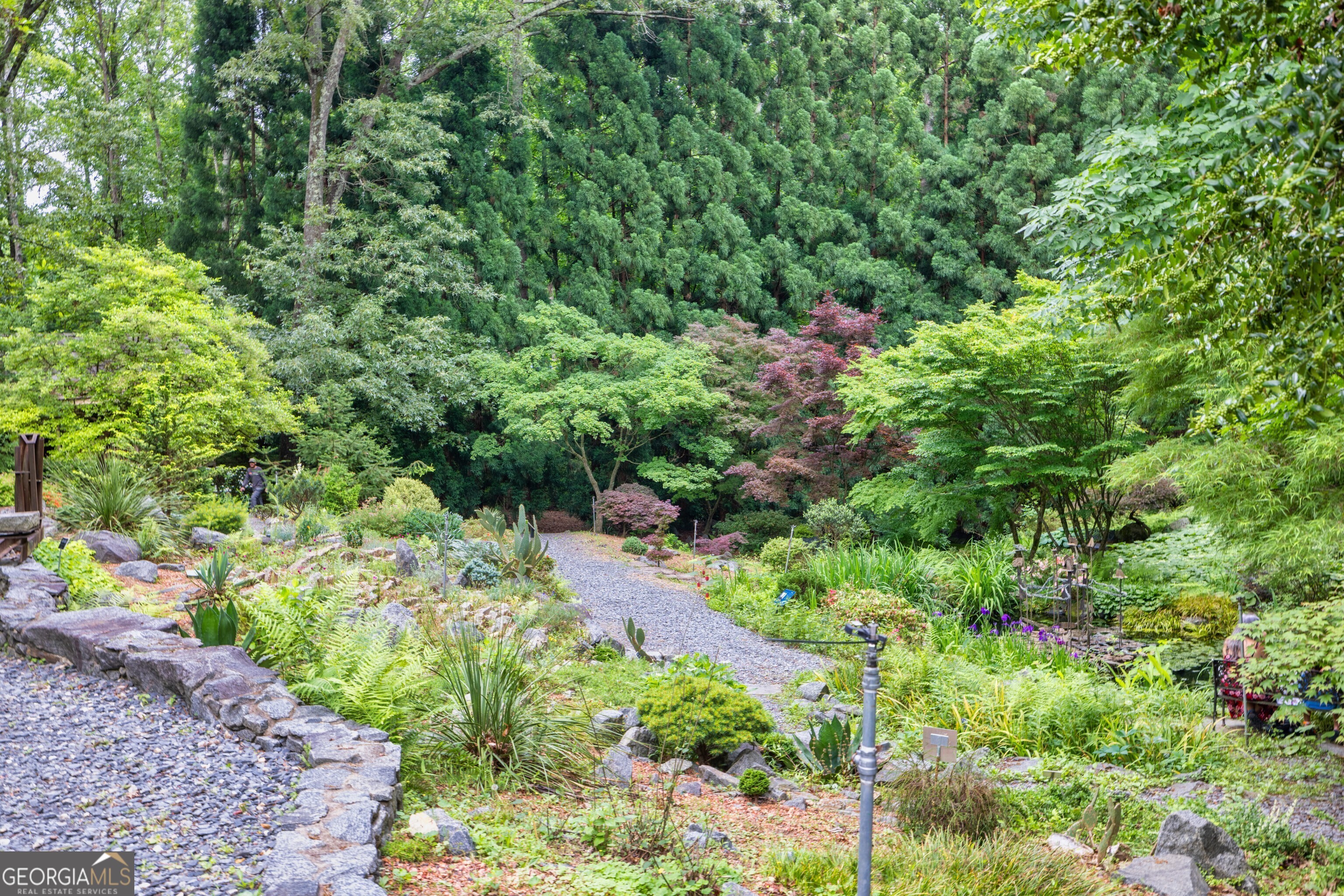 5595 Meadowstone Walk