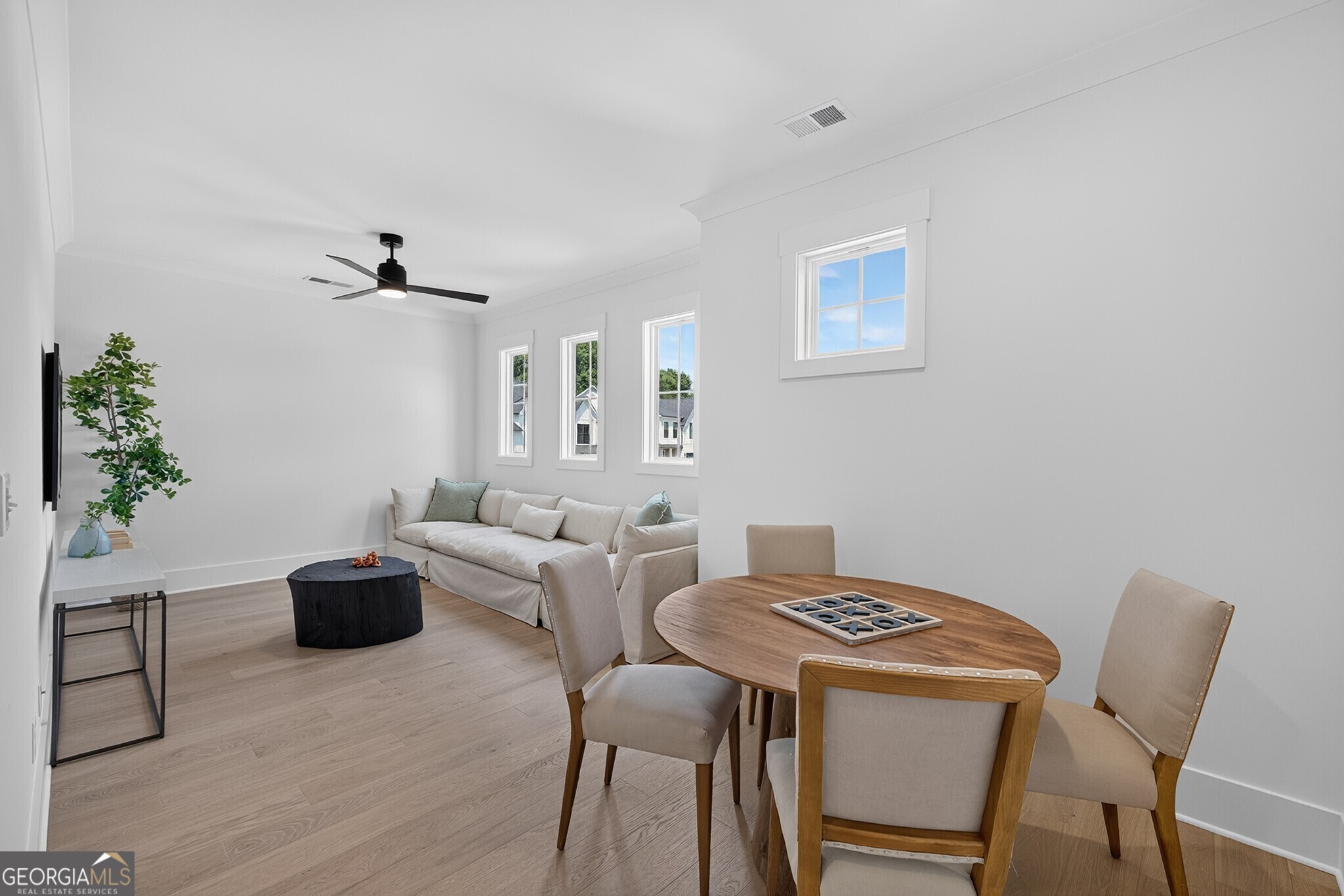 5595 Meadowstone Walk