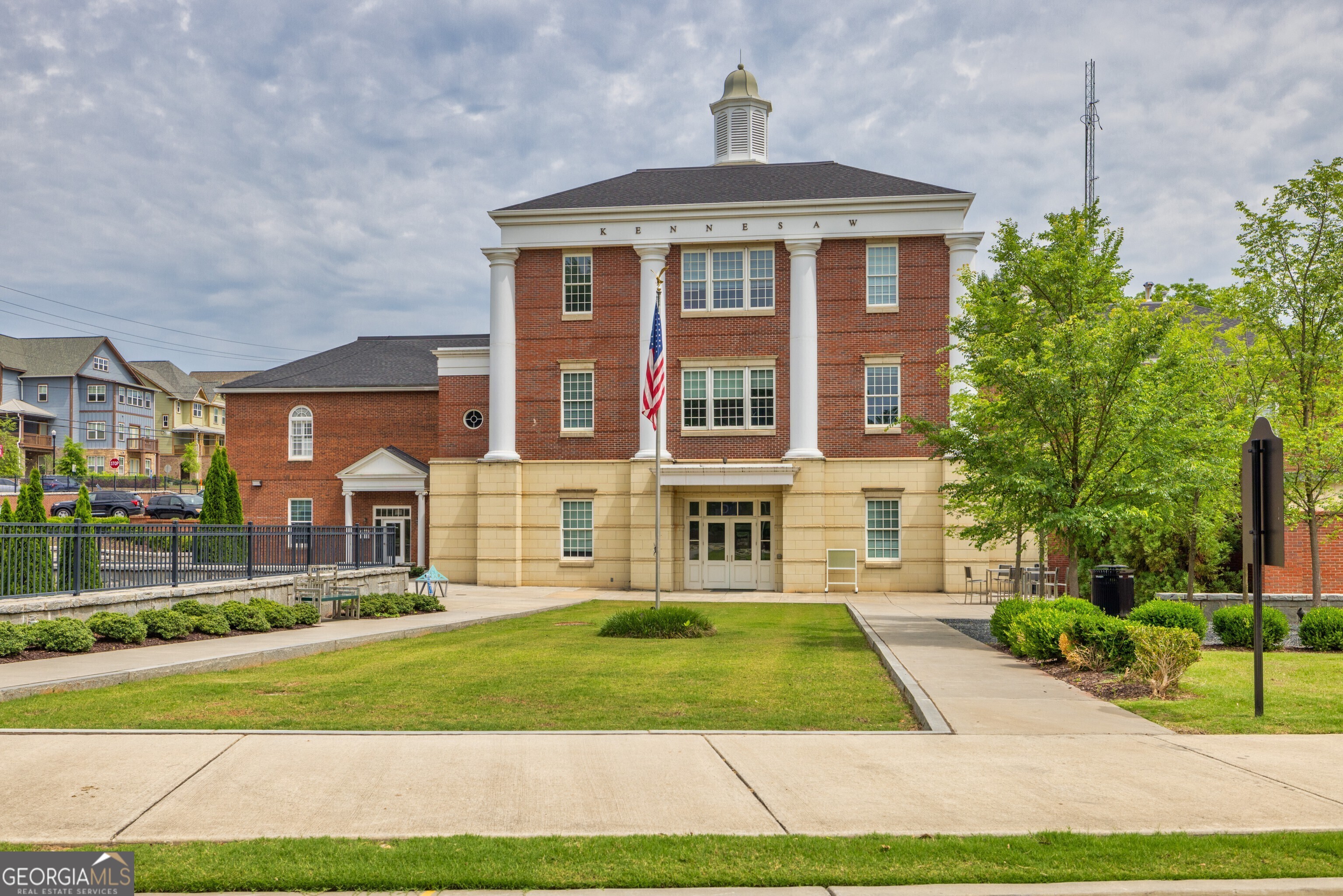 5595 Meadowstone Walk