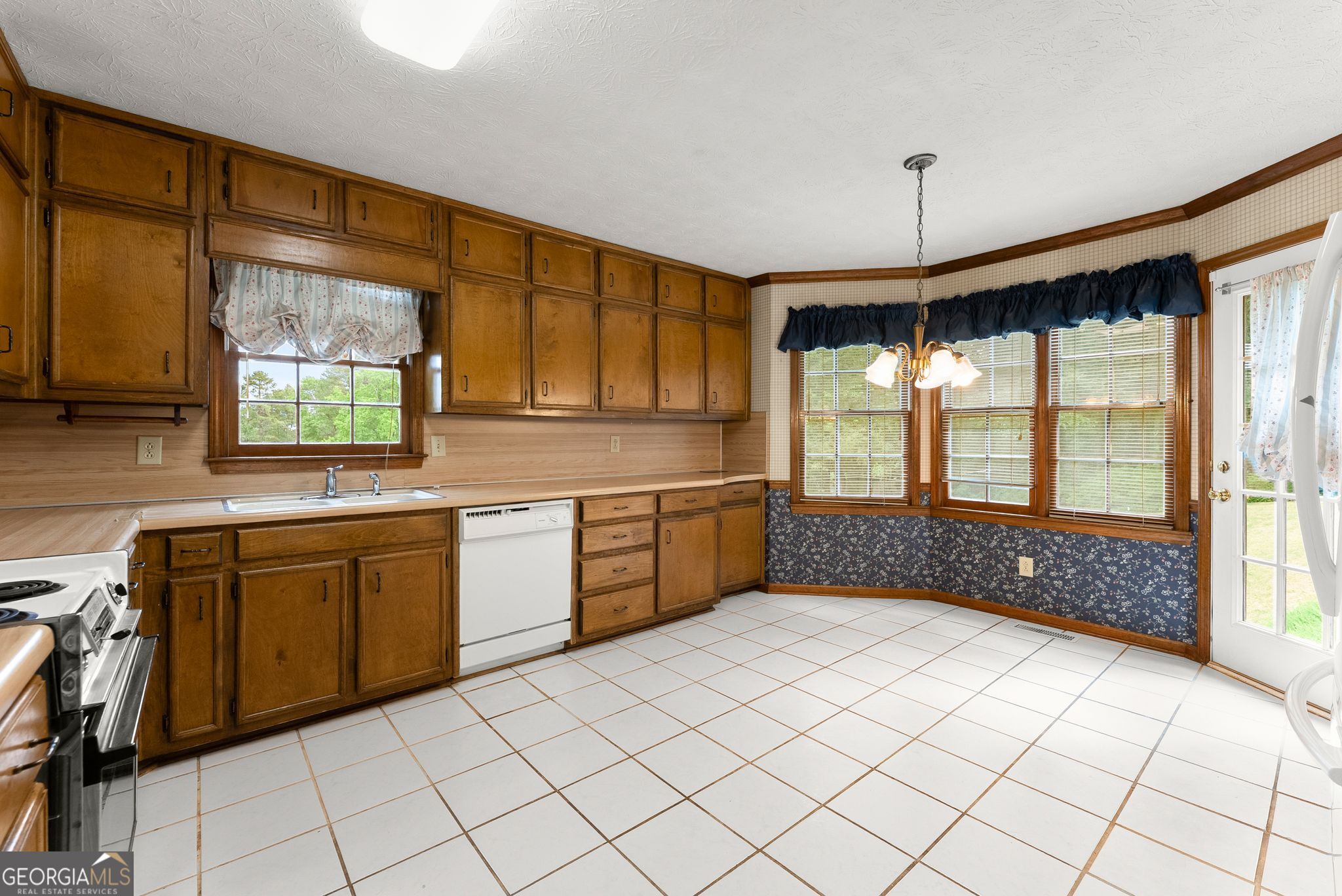 2272 Westridge Drive