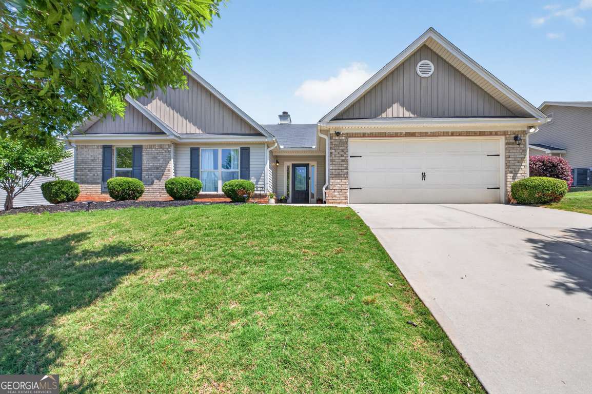 558 River Mist Circle