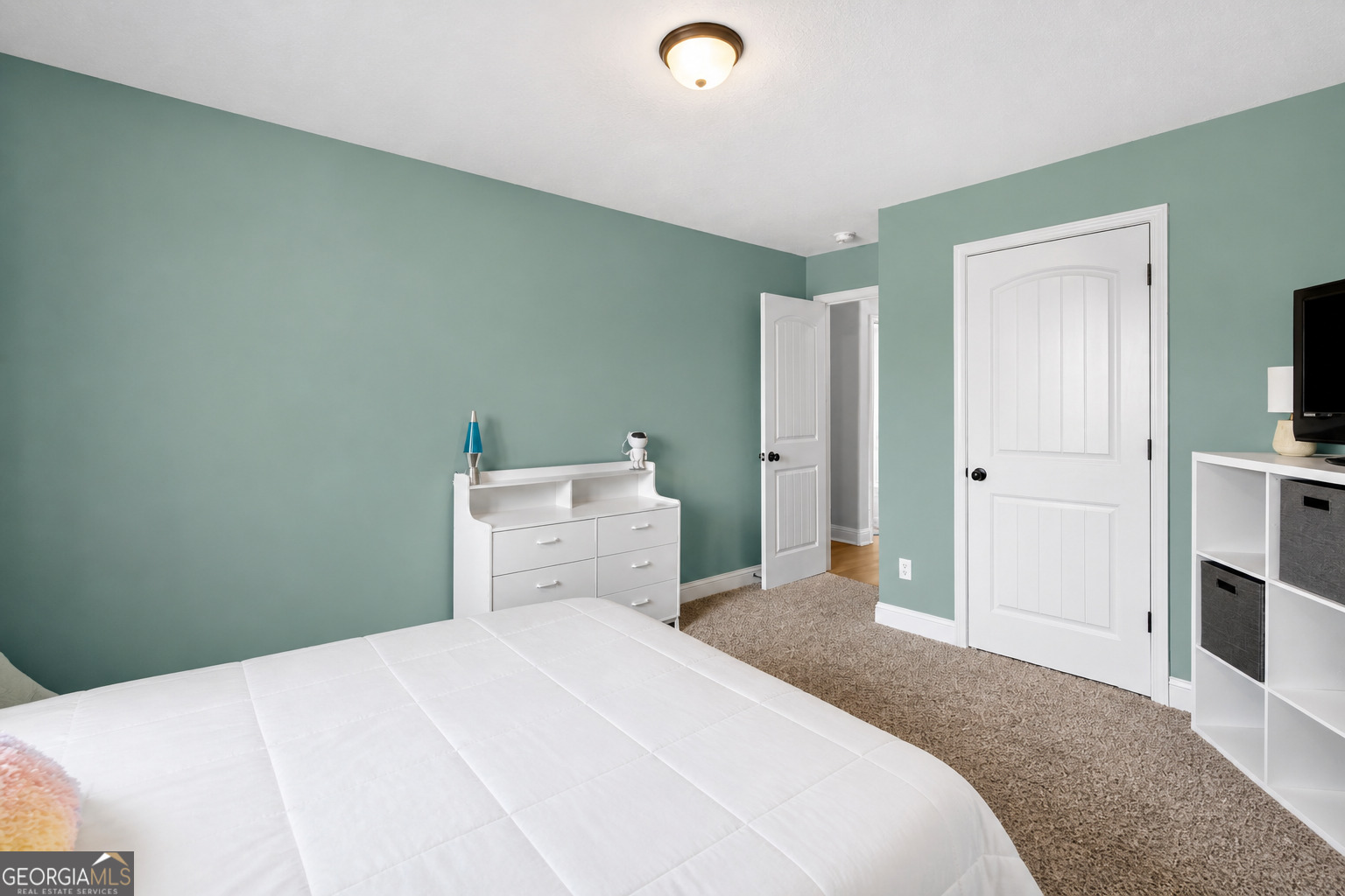 558 River Mist Circle