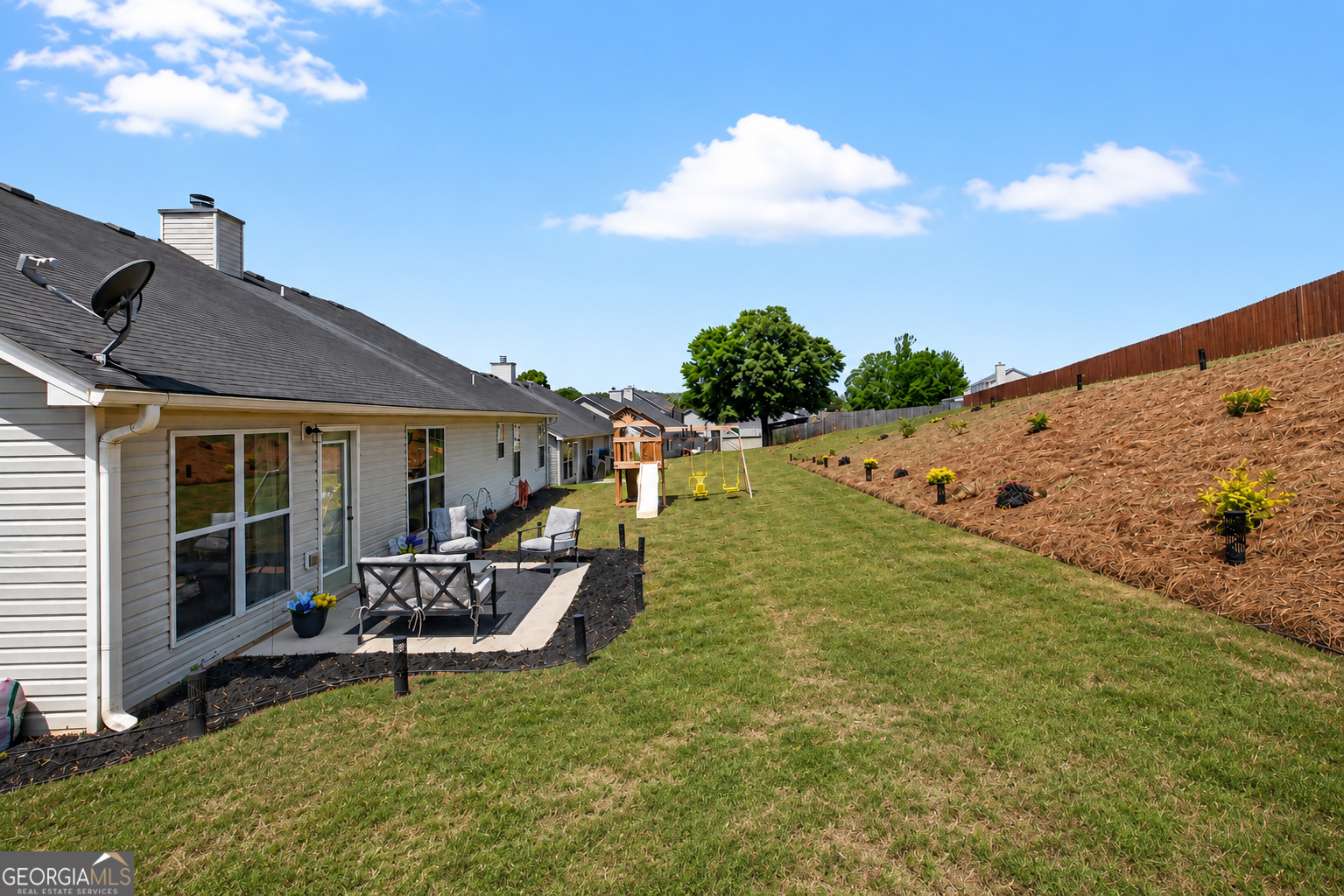 558 River Mist Circle