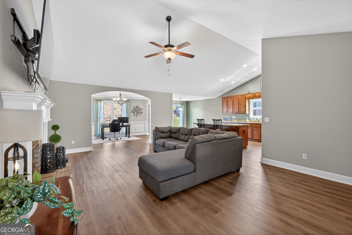 558 River Mist Circle