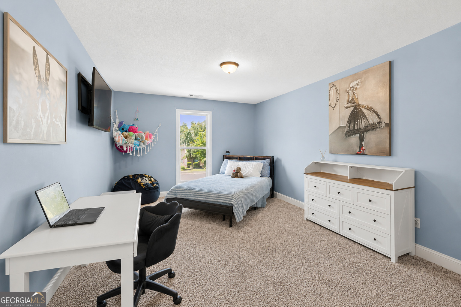 558 River Mist Circle