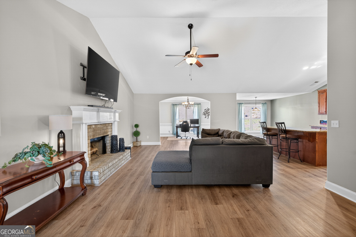 558 River Mist Circle