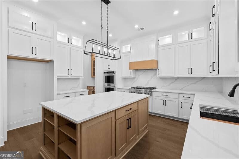 5587 Meadowstone Walk