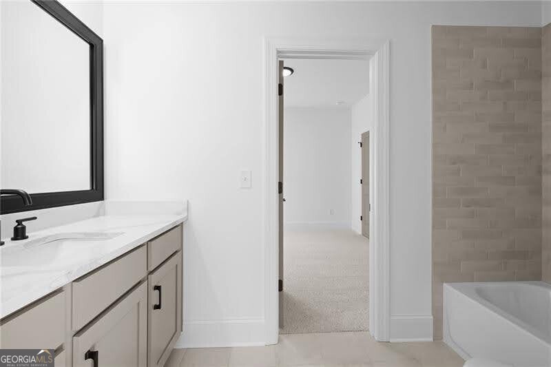 5587 Meadowstone Walk