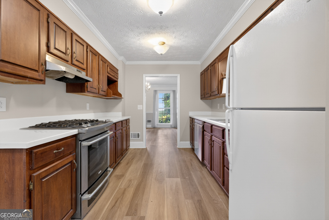 1970 Sturbridge Lane
