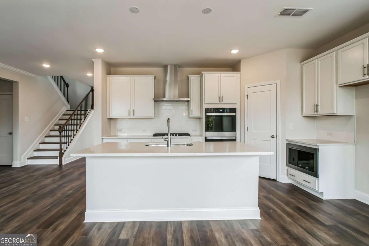 94 Hickory Grove Lane