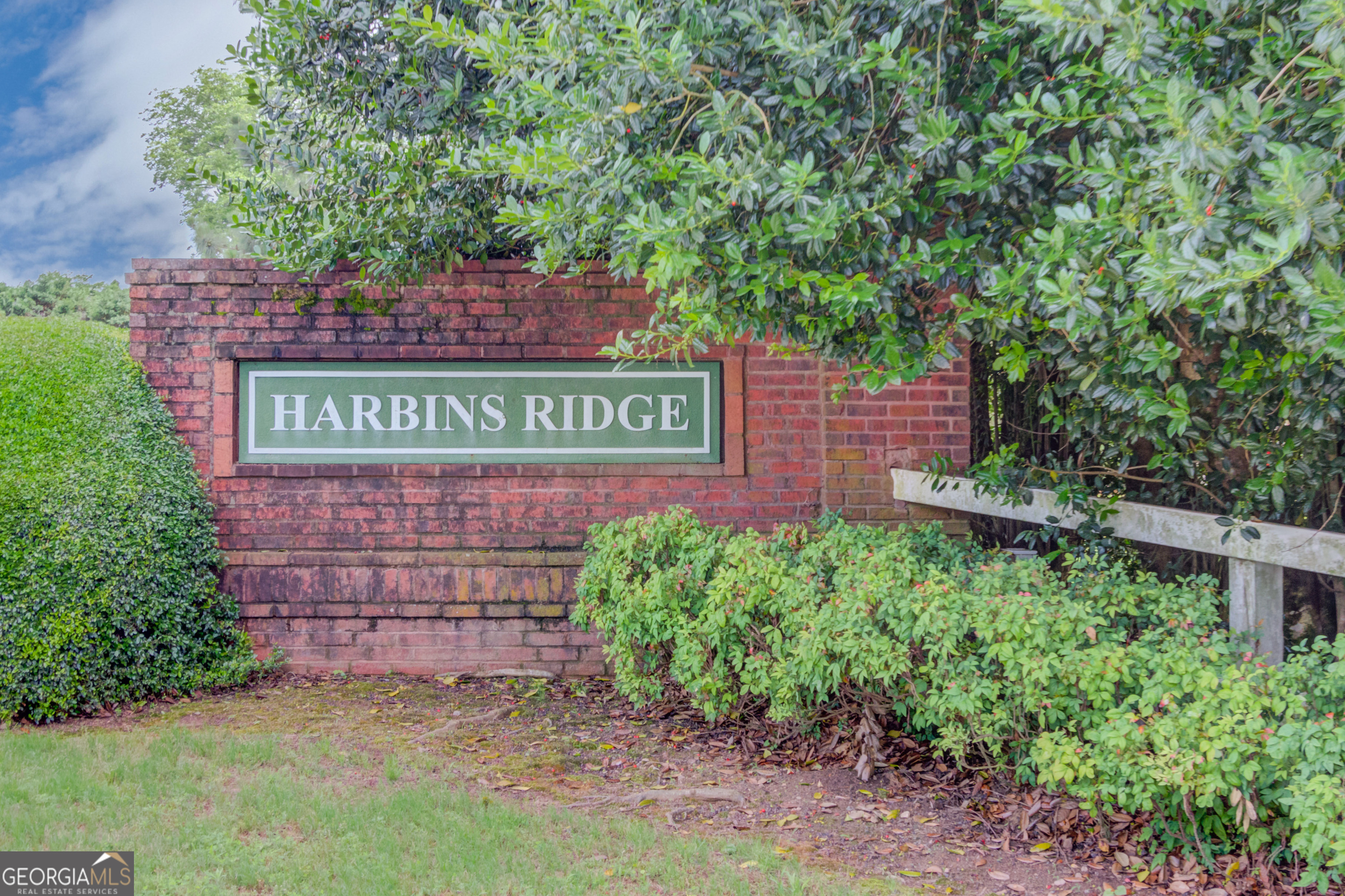1563 Armende Circle