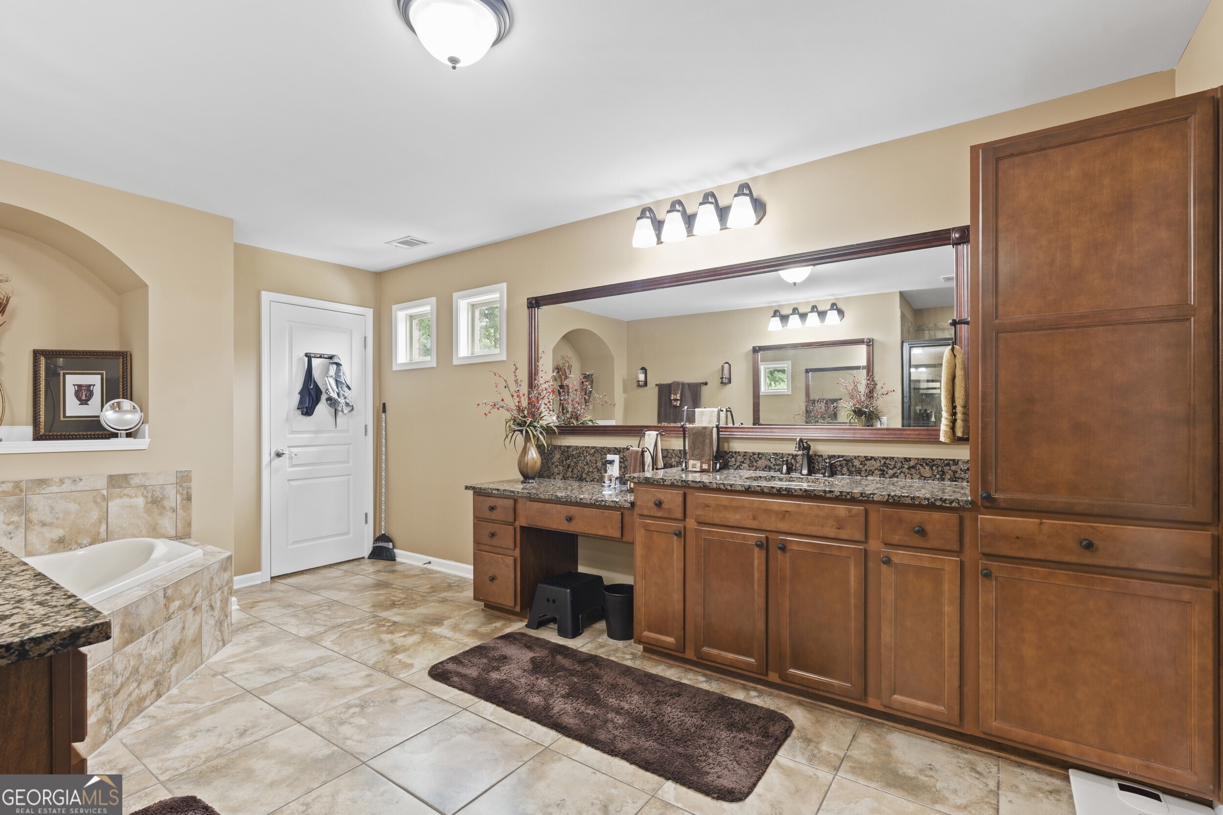 2780 Gatlin Way