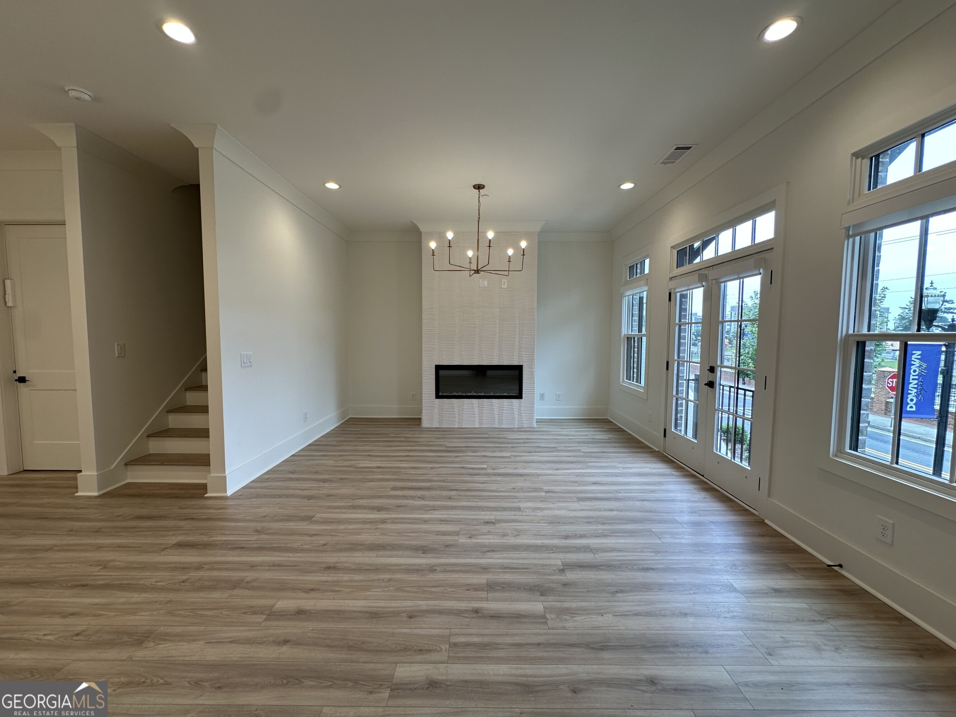 4802 Moonview Lane