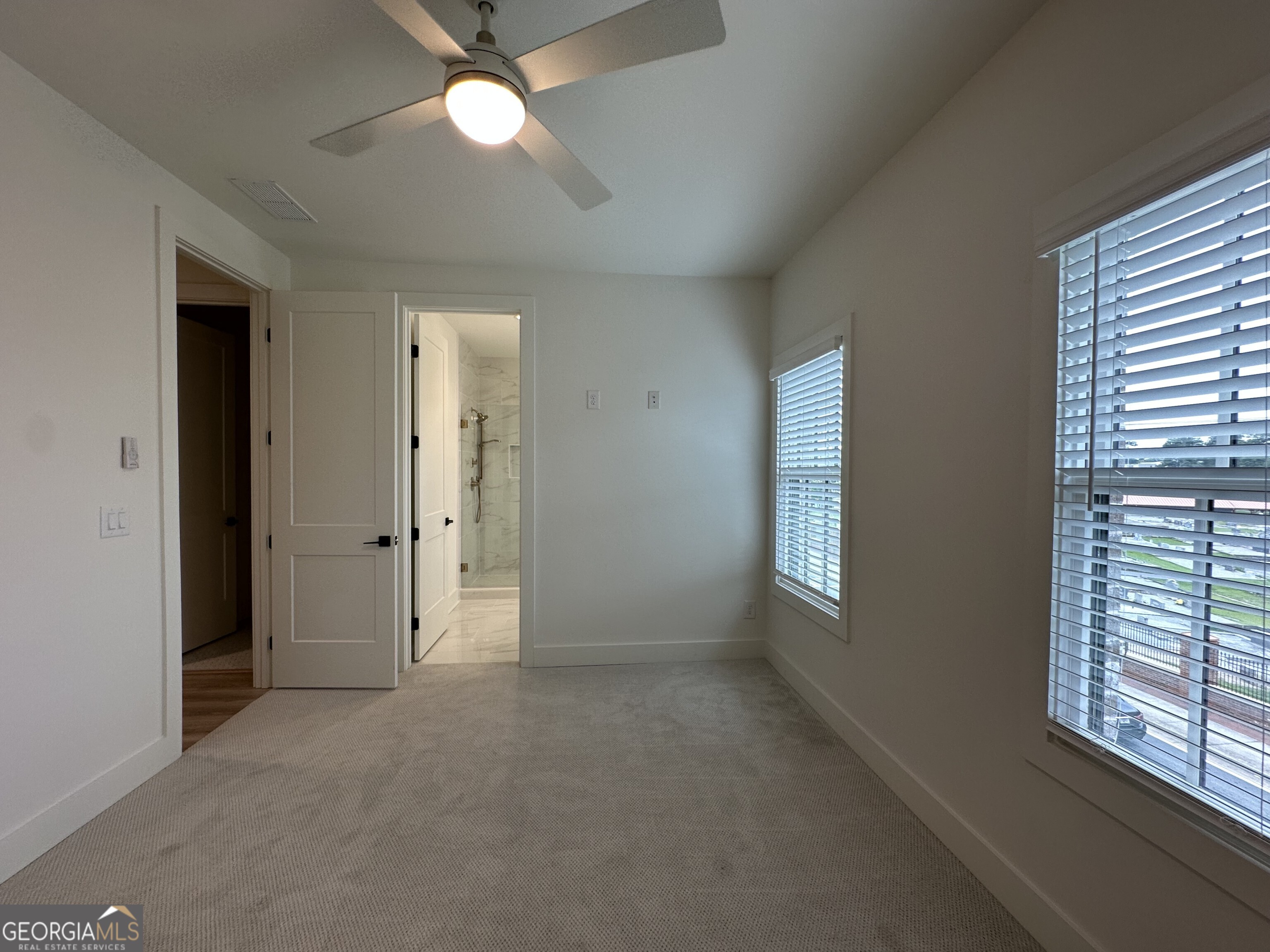 4802 Moonview Lane