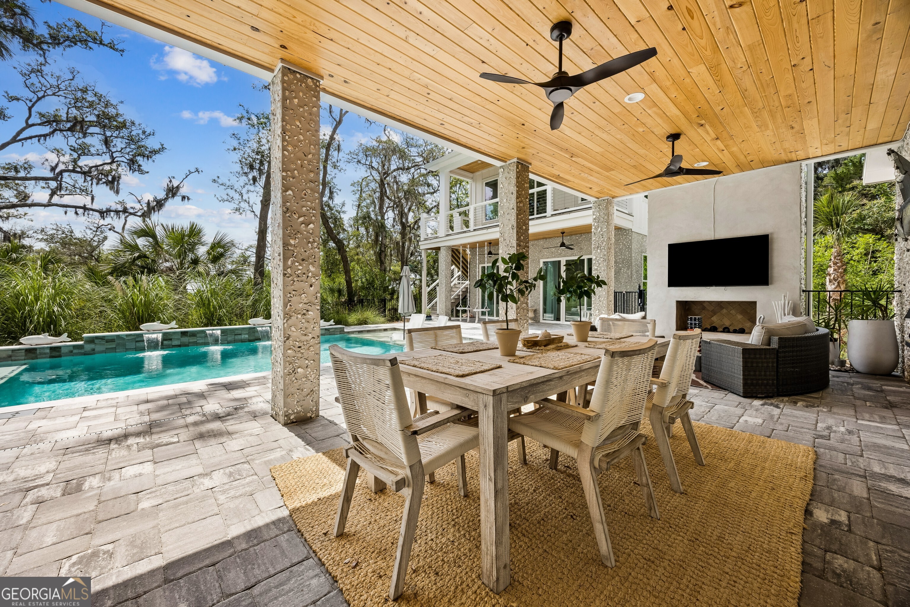 101 Spanish Moss Court, St. Marys
