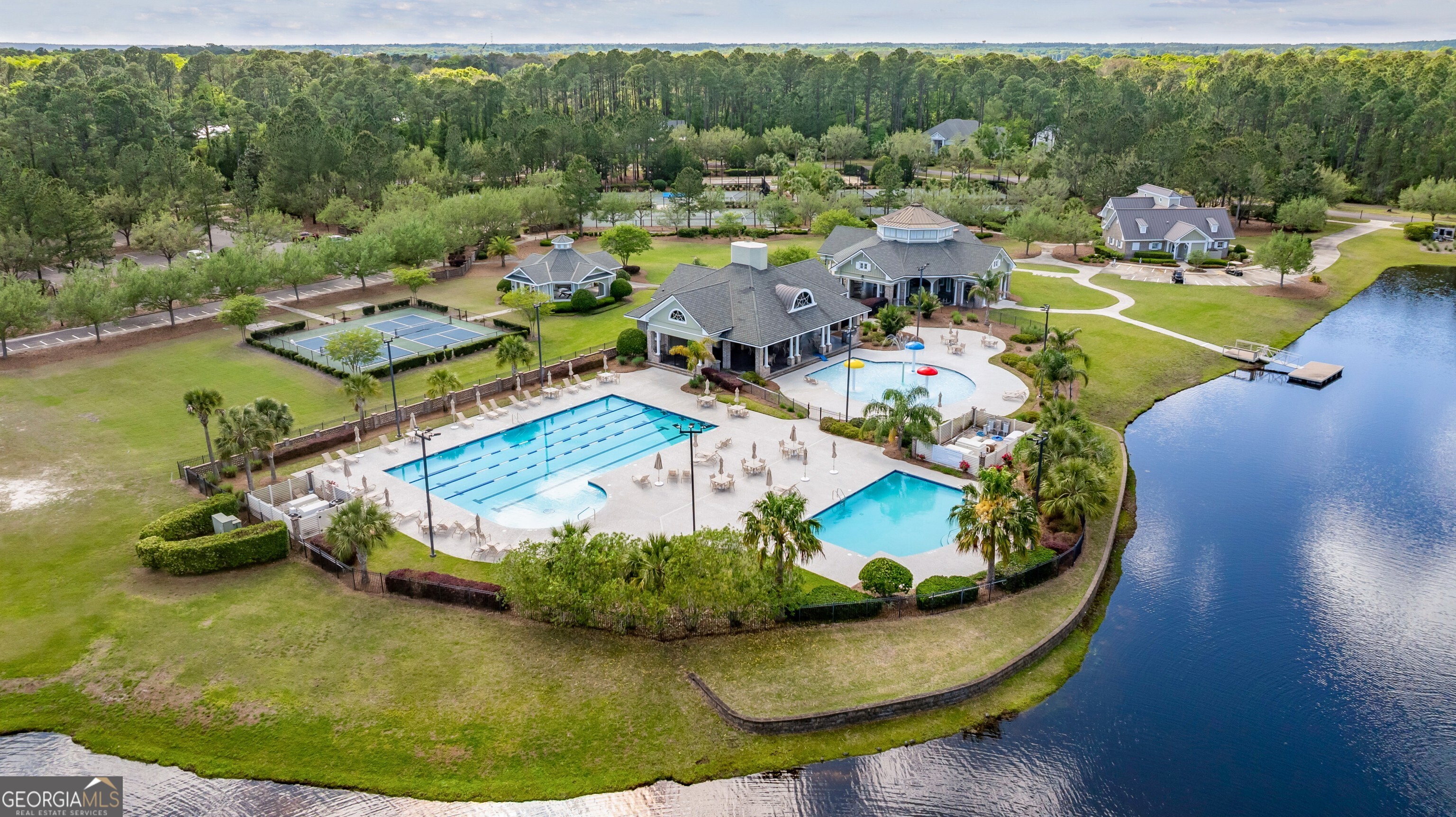101 Spanish Moss Court, St. Marys