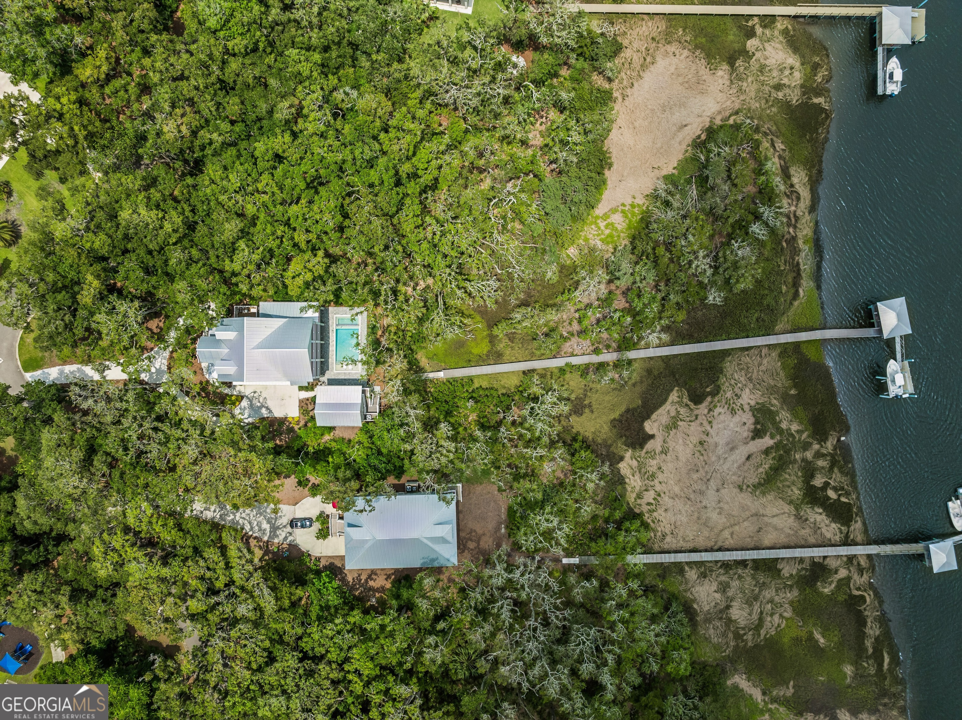 101 Spanish Moss Court, St. Marys