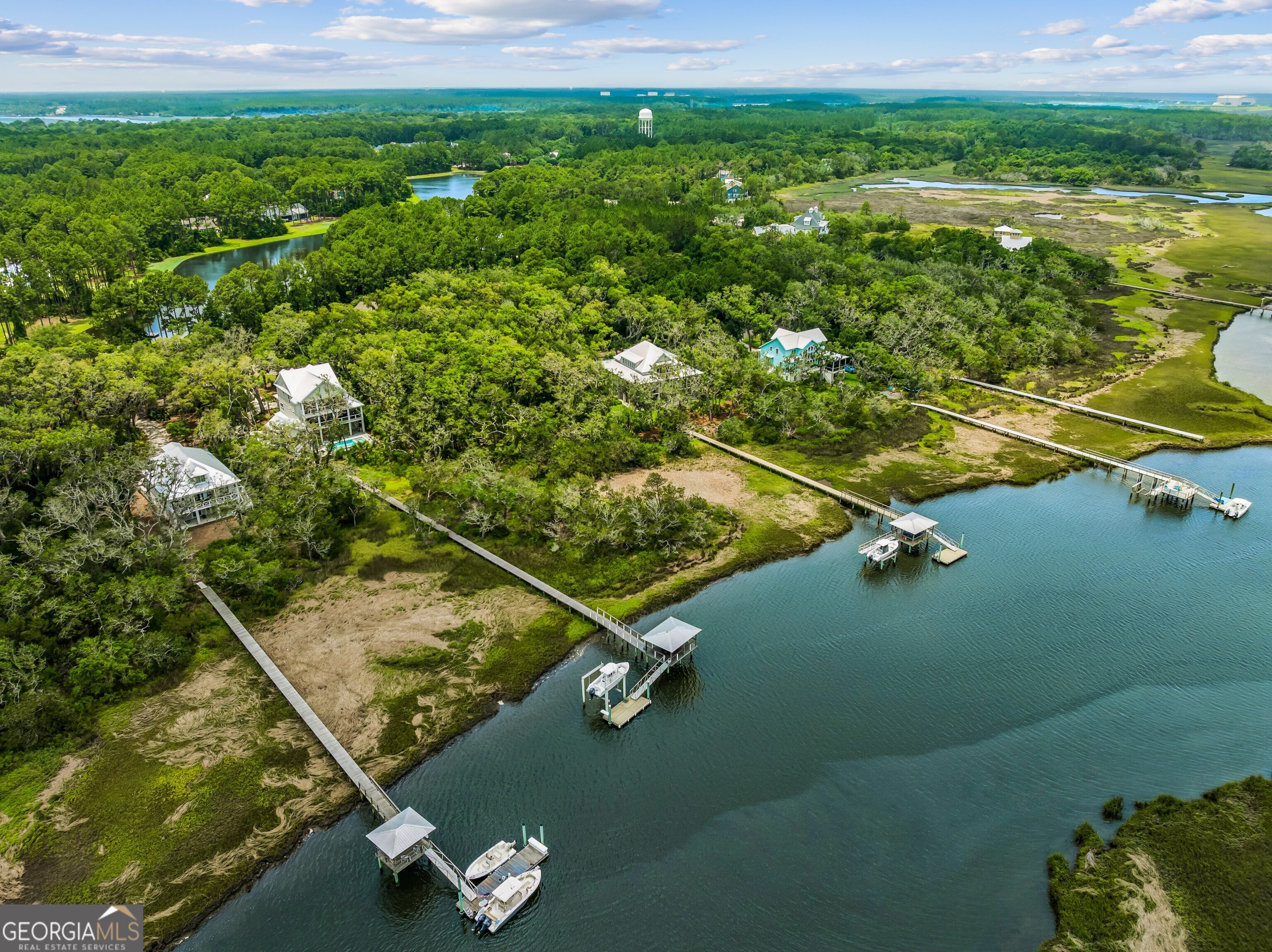 101 Spanish Moss Court, St. Marys