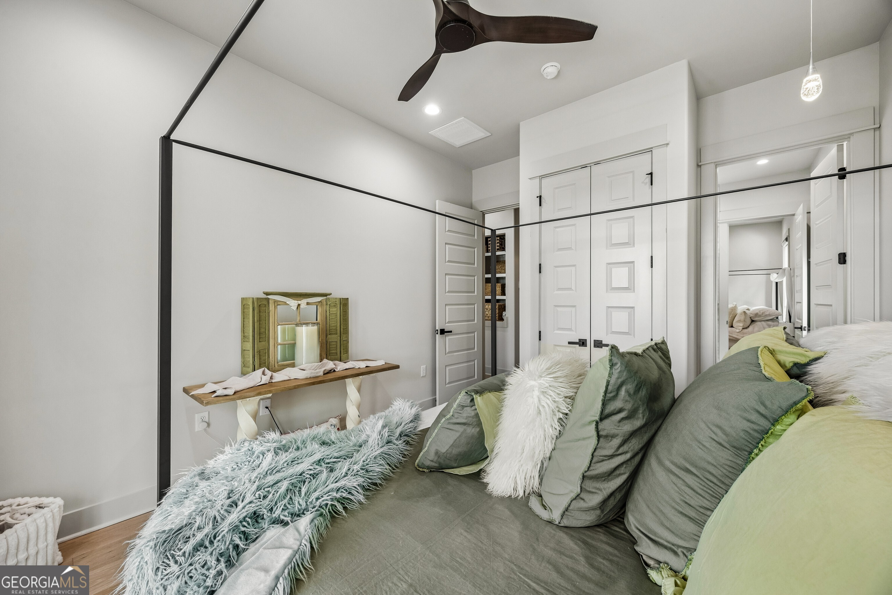 101 Spanish Moss Court, St. Marys