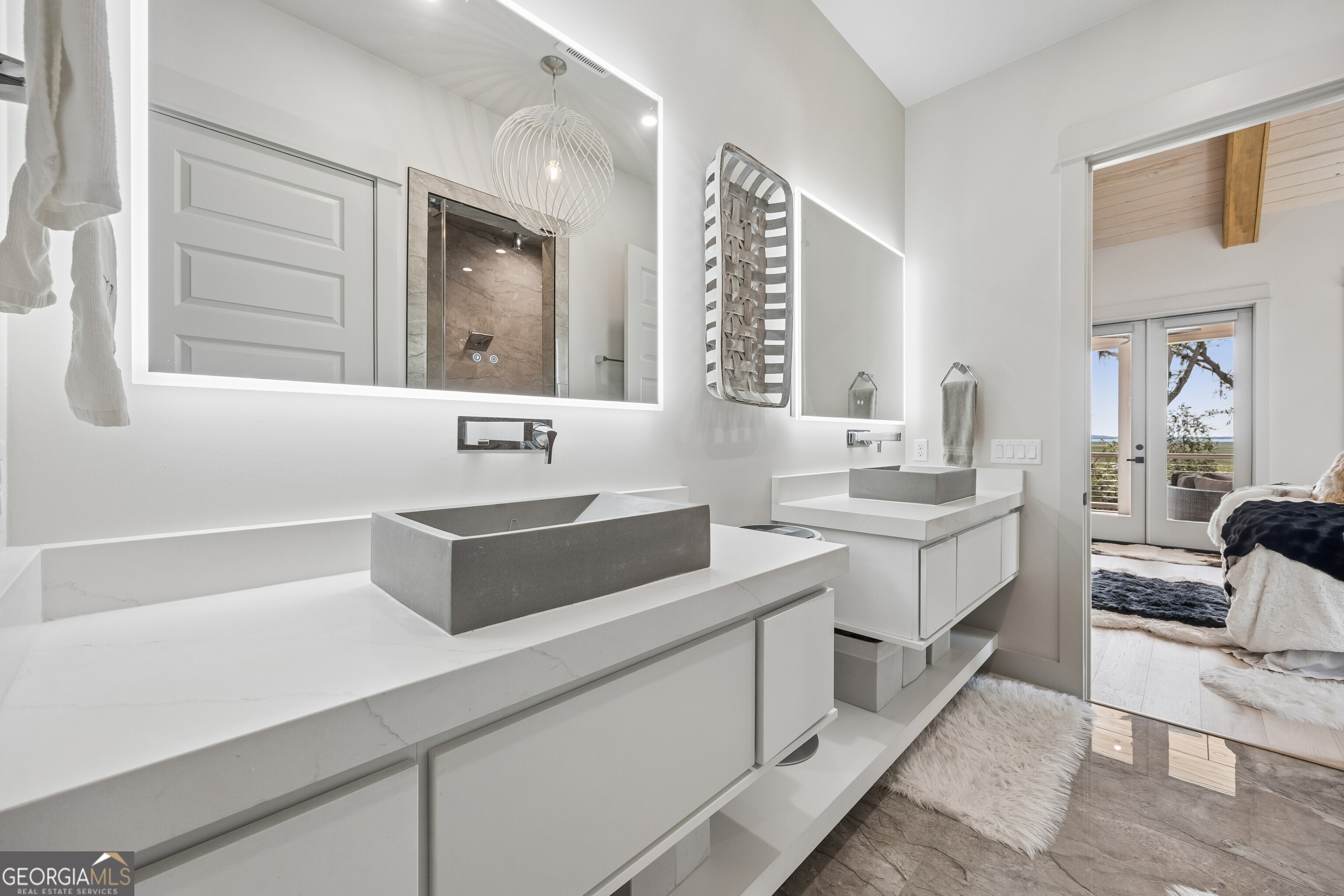 101 Spanish Moss Court, St. Marys