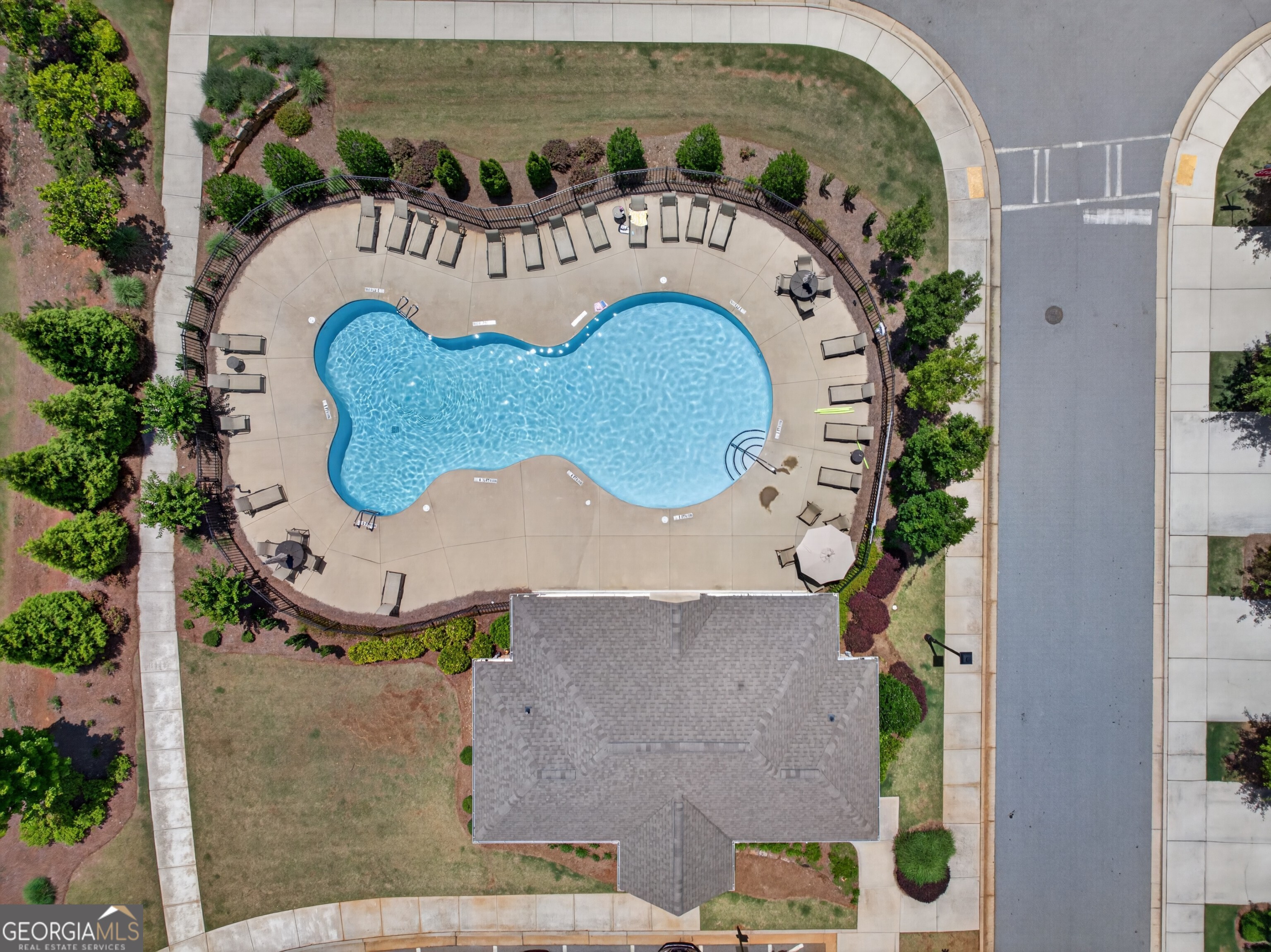 1192 Lanier Willow Path
