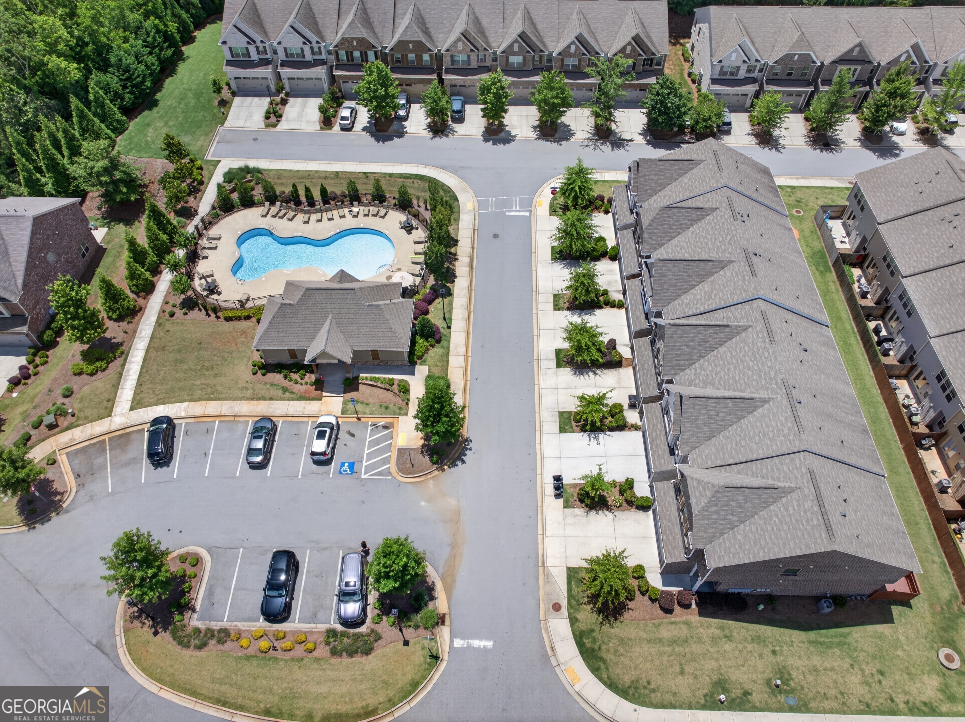 1192 Lanier Willow Path