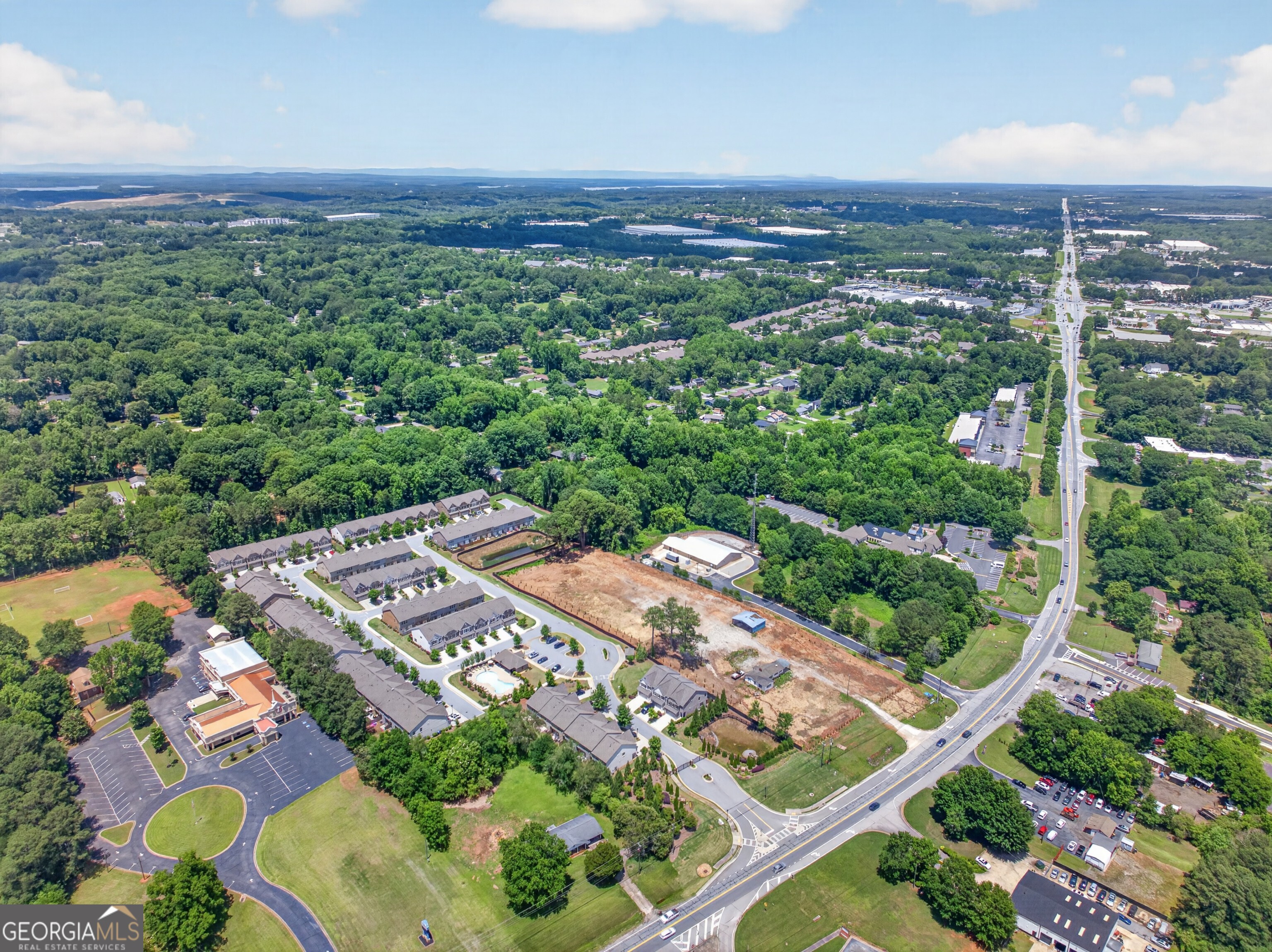 1192 Lanier Willow Path