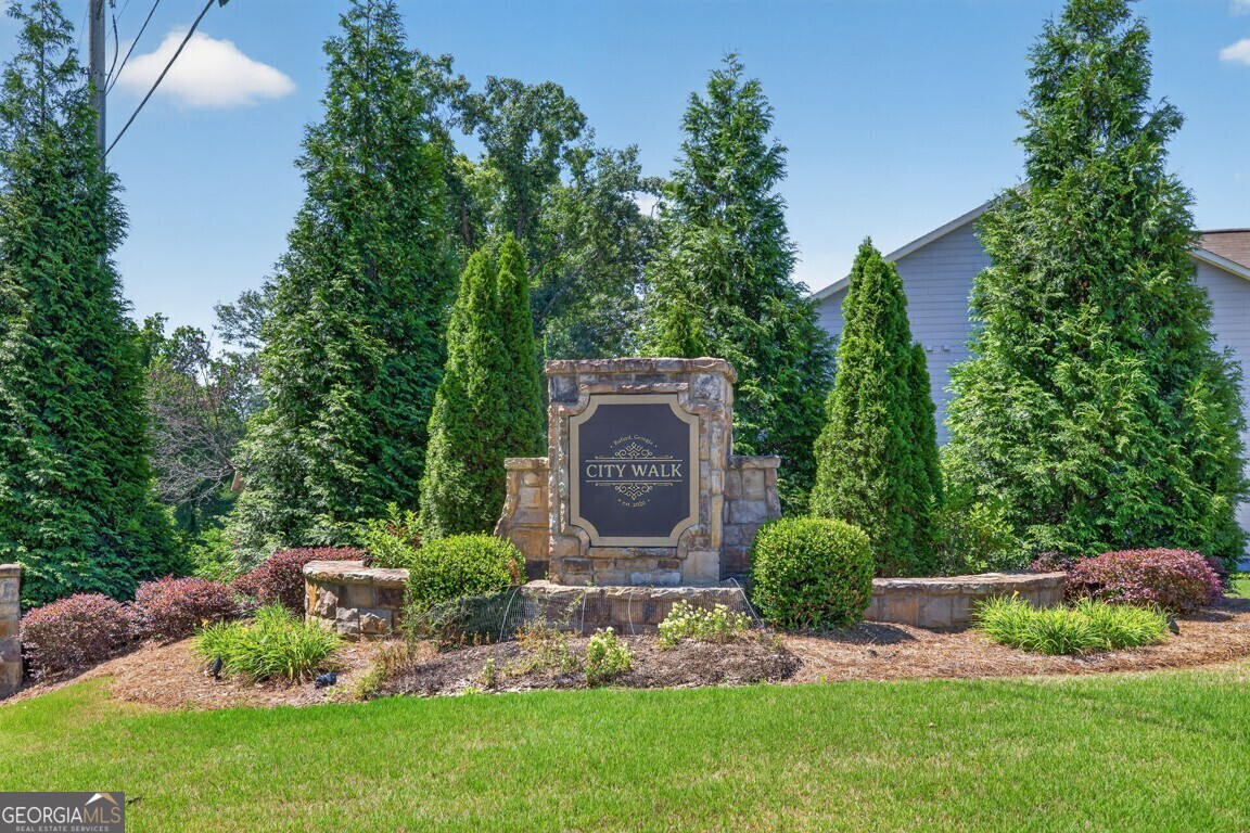 2113 Buford Town Drive