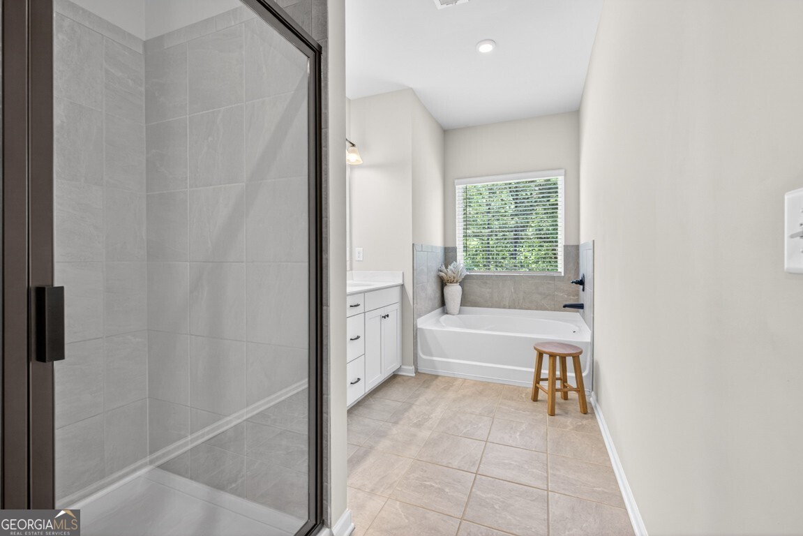 2113 Buford Town Drive