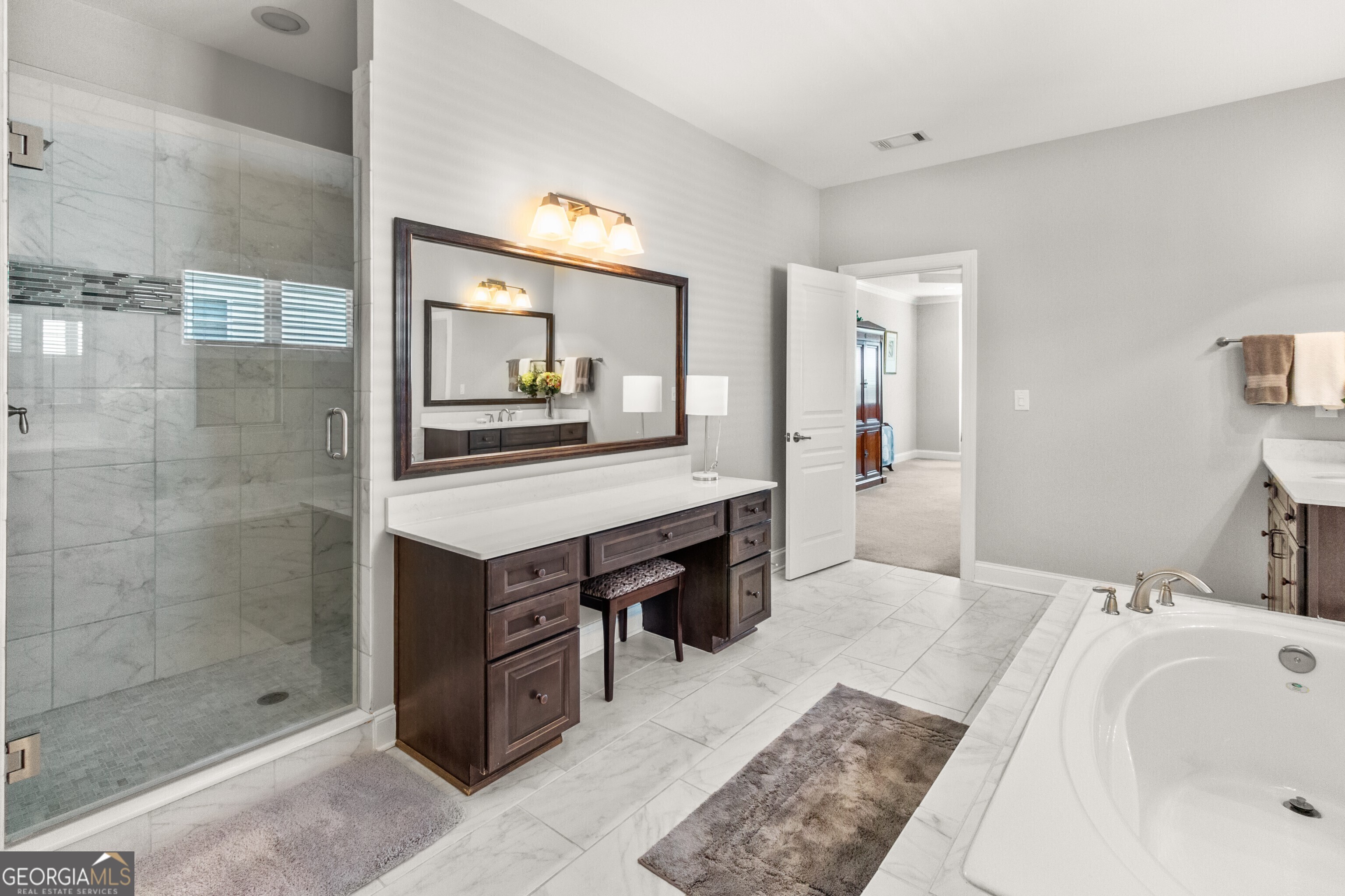 4210 Woodward Walk Lane