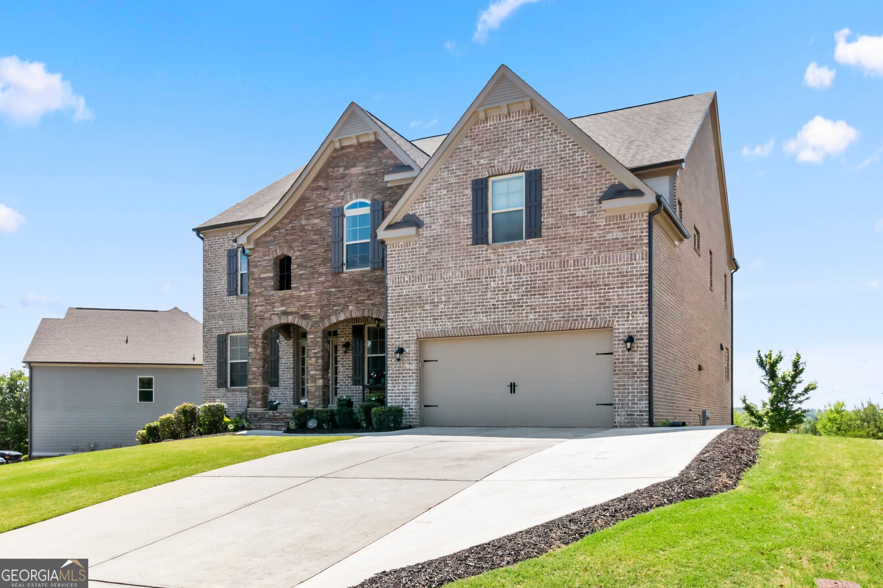 4210 Woodward Walk Lane