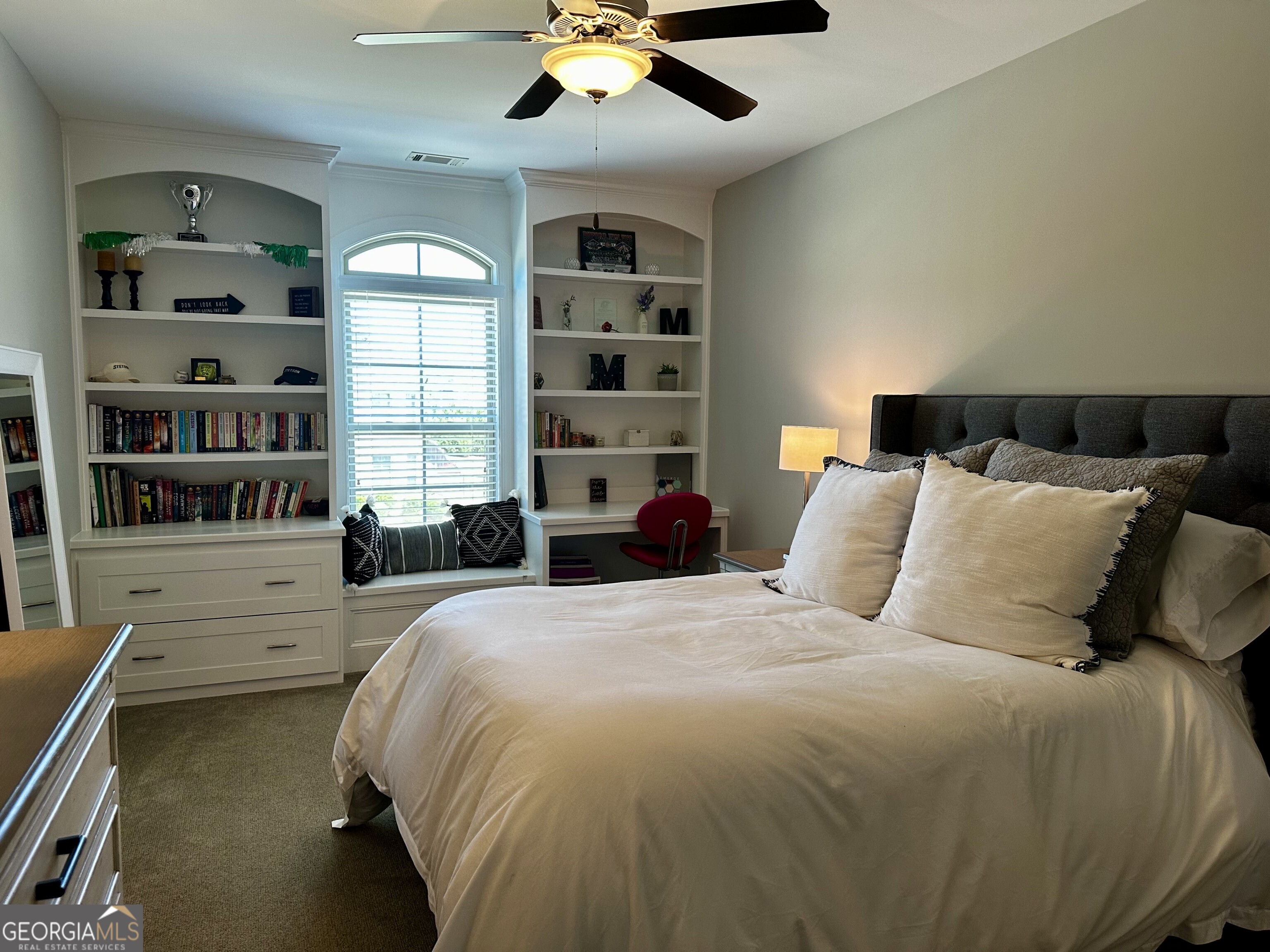 4210 Woodward Walk Lane