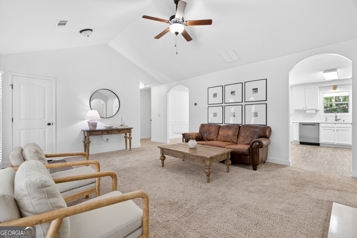 1944 Diamond Ridge Drive